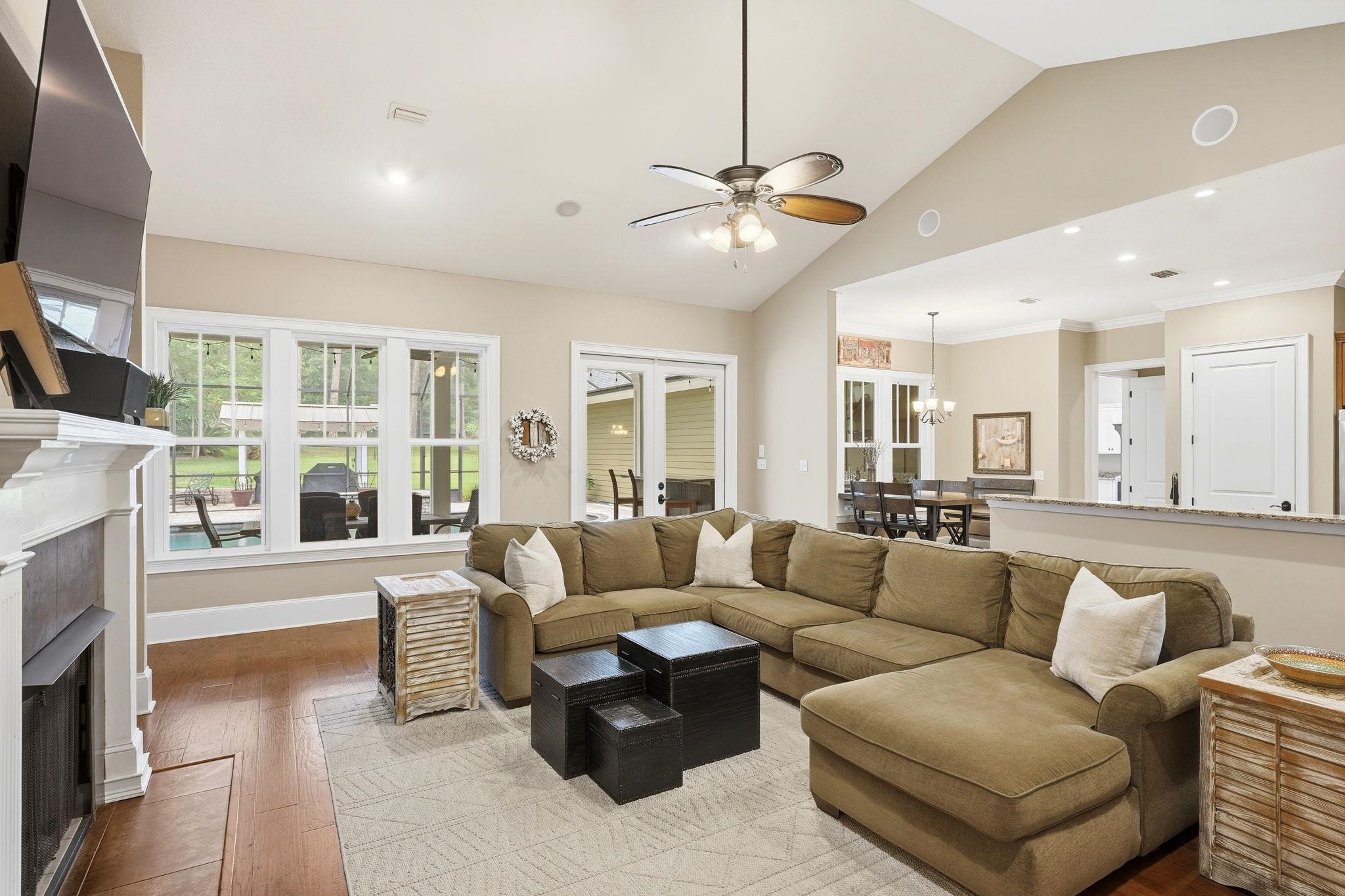 6311 Bird Dog Point