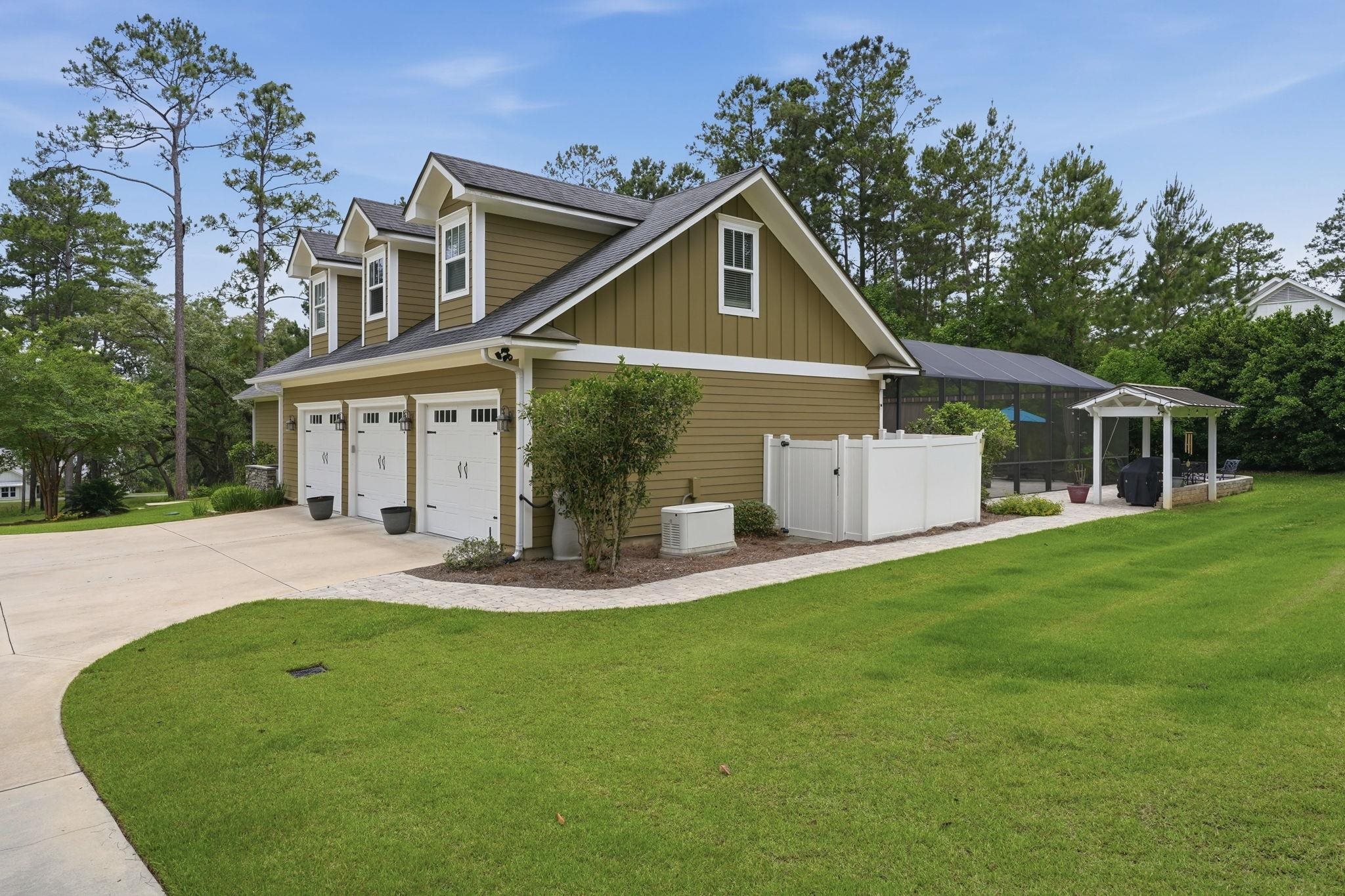 6311 Bird Dog Point