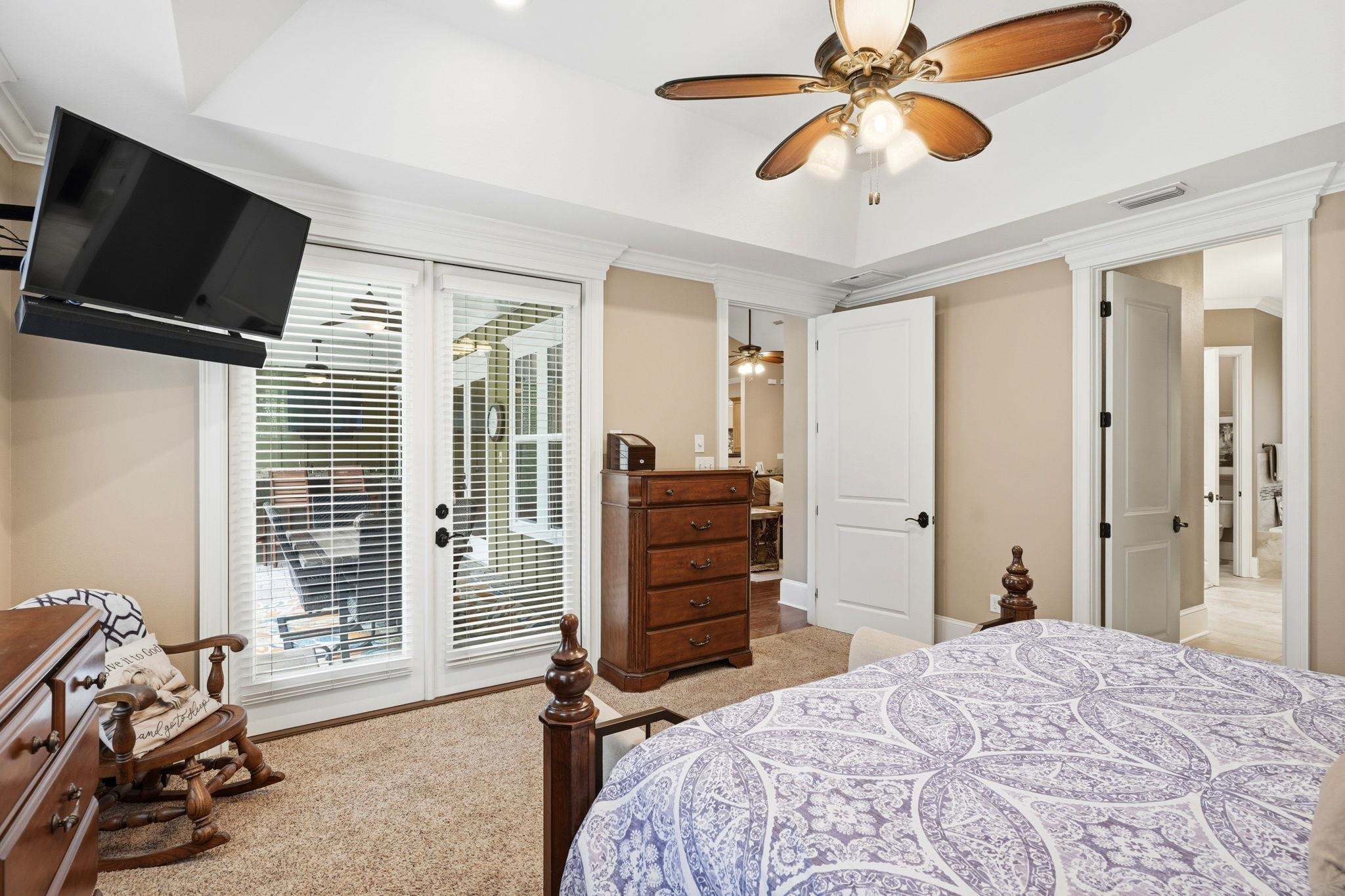 6311 Bird Dog Point