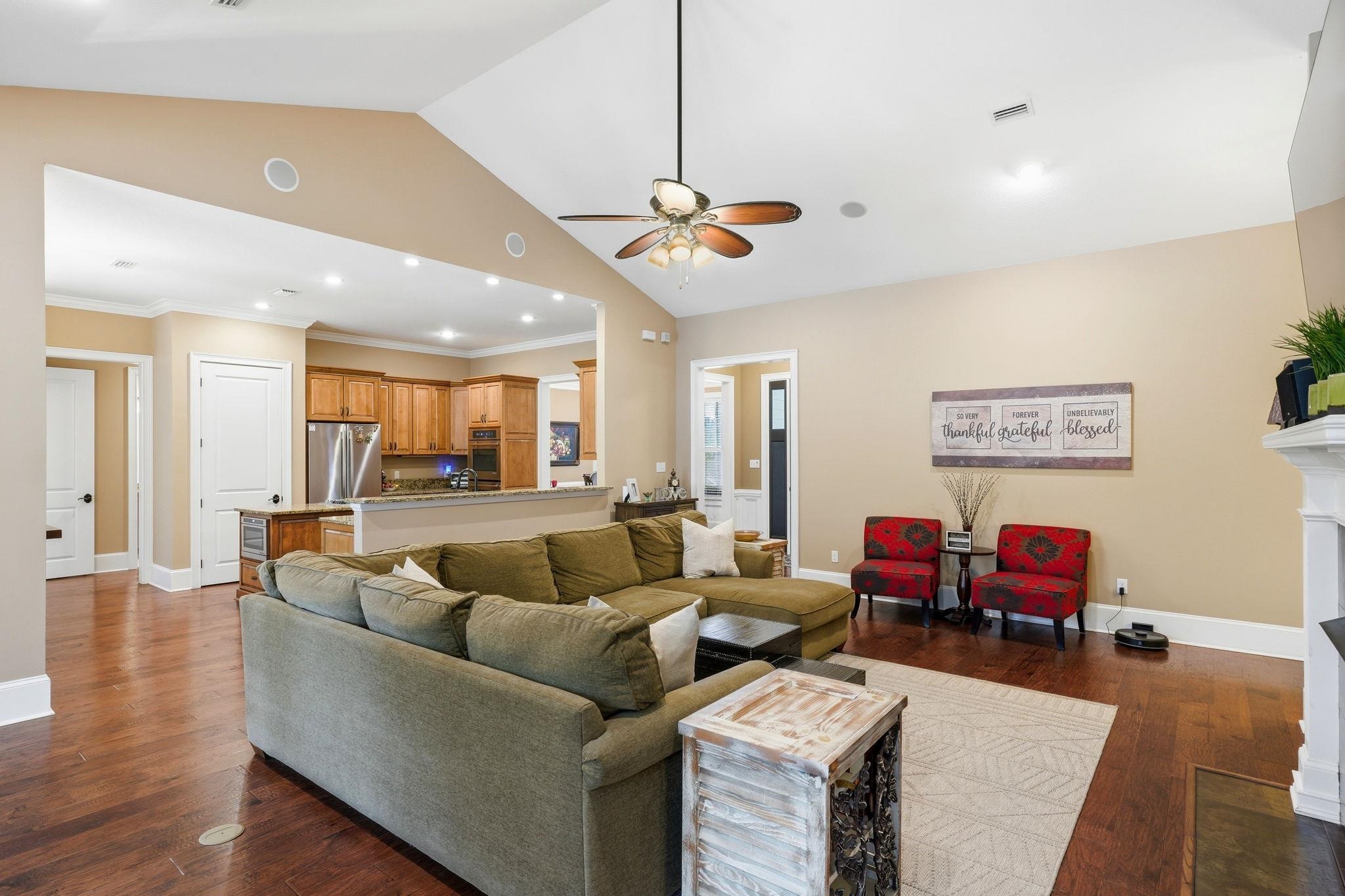 6311 Bird Dog Point