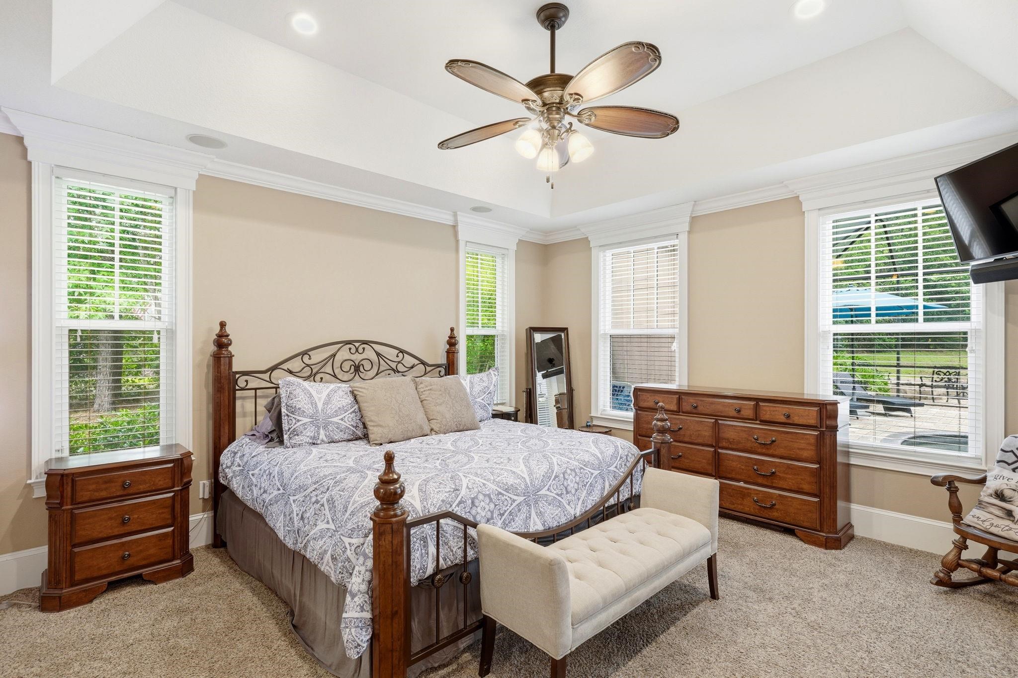 6311 Bird Dog Point