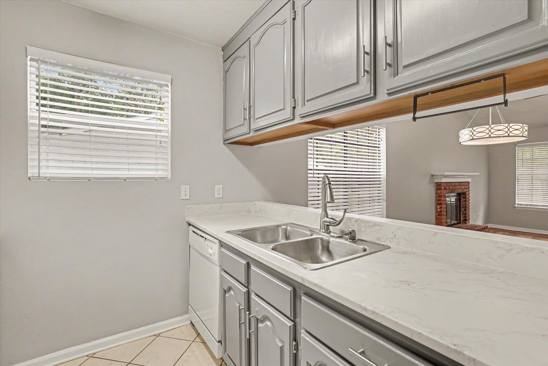 1162 BRAFFORTON Drive