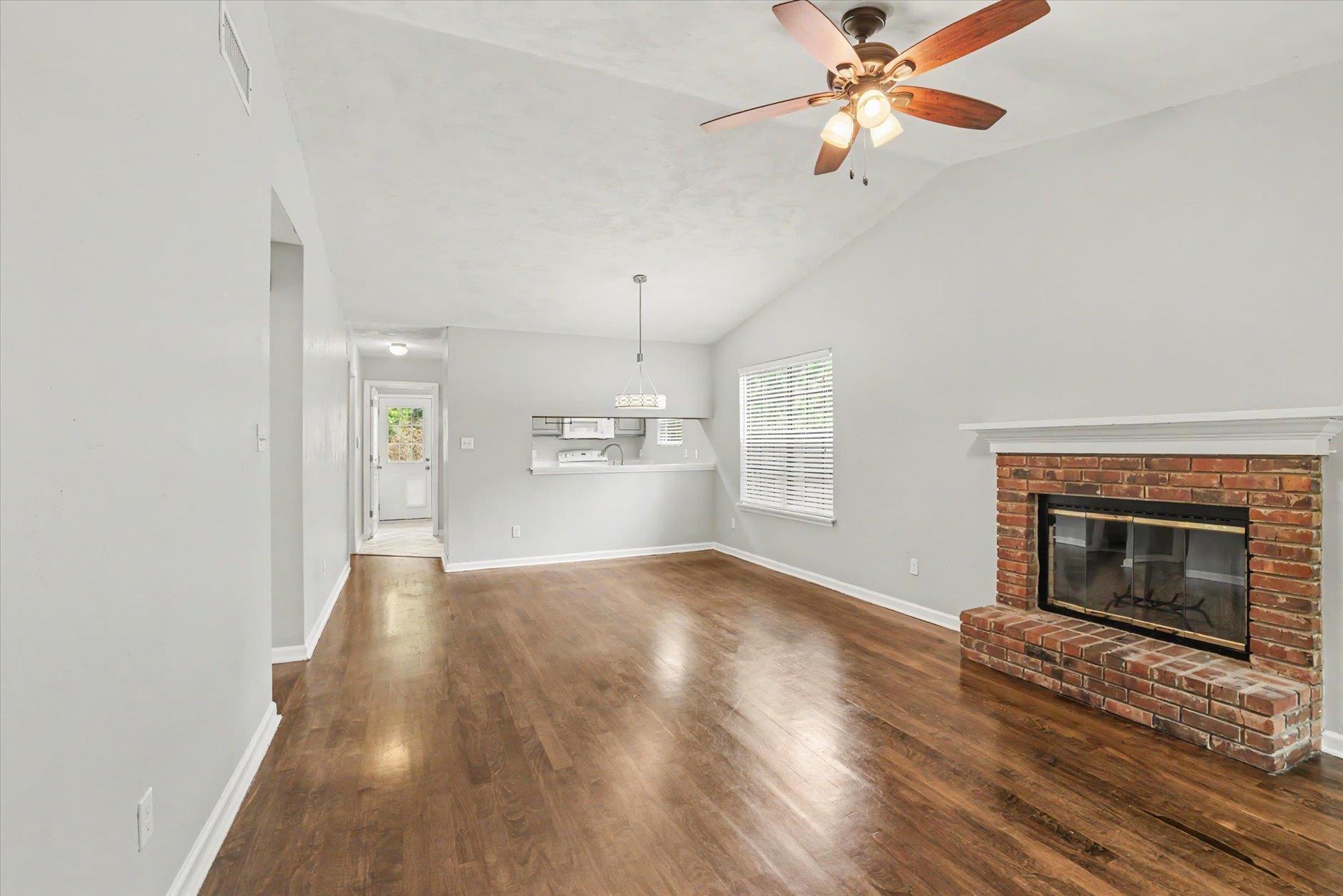 1162 BRAFFORTON Drive