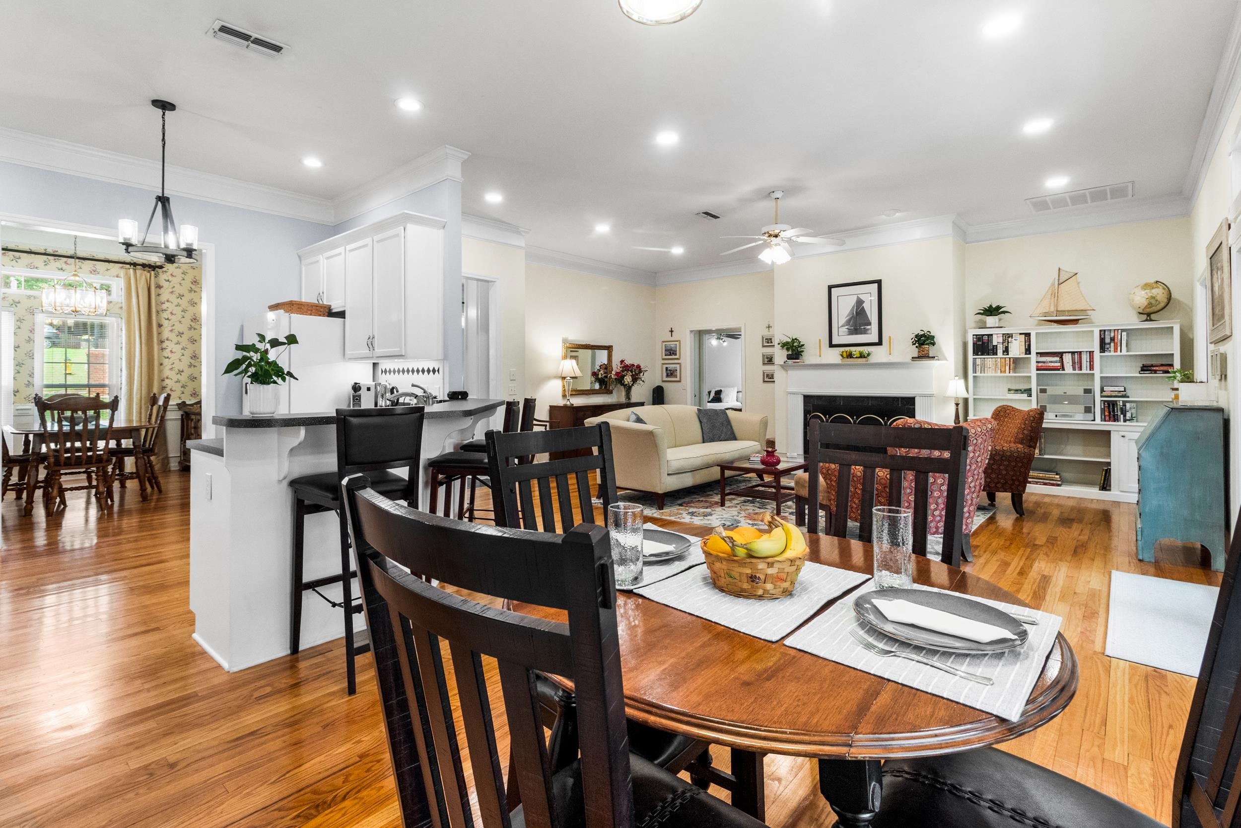 3448 GARDENVIEW Way