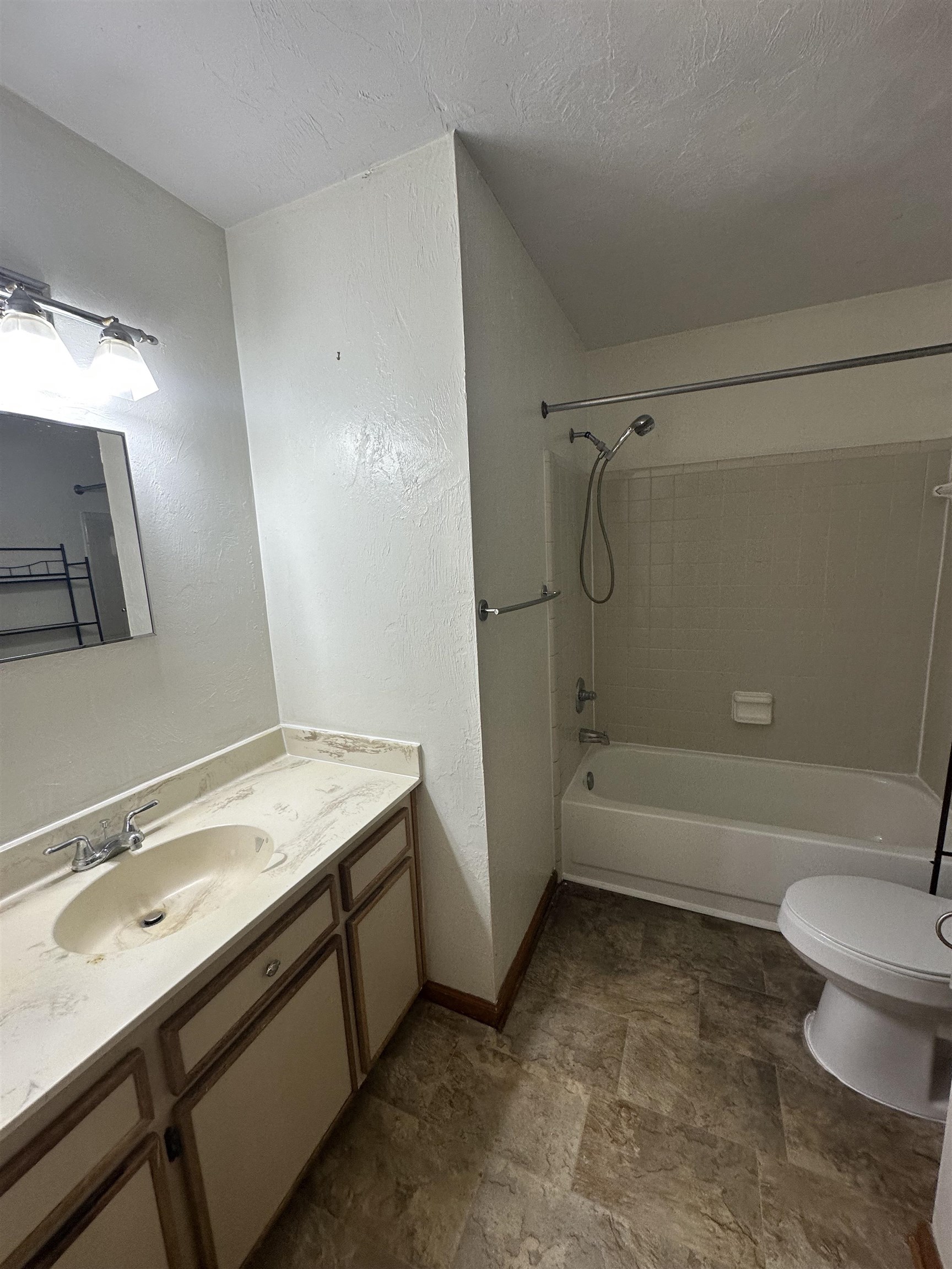 2339 Hartsfield Way