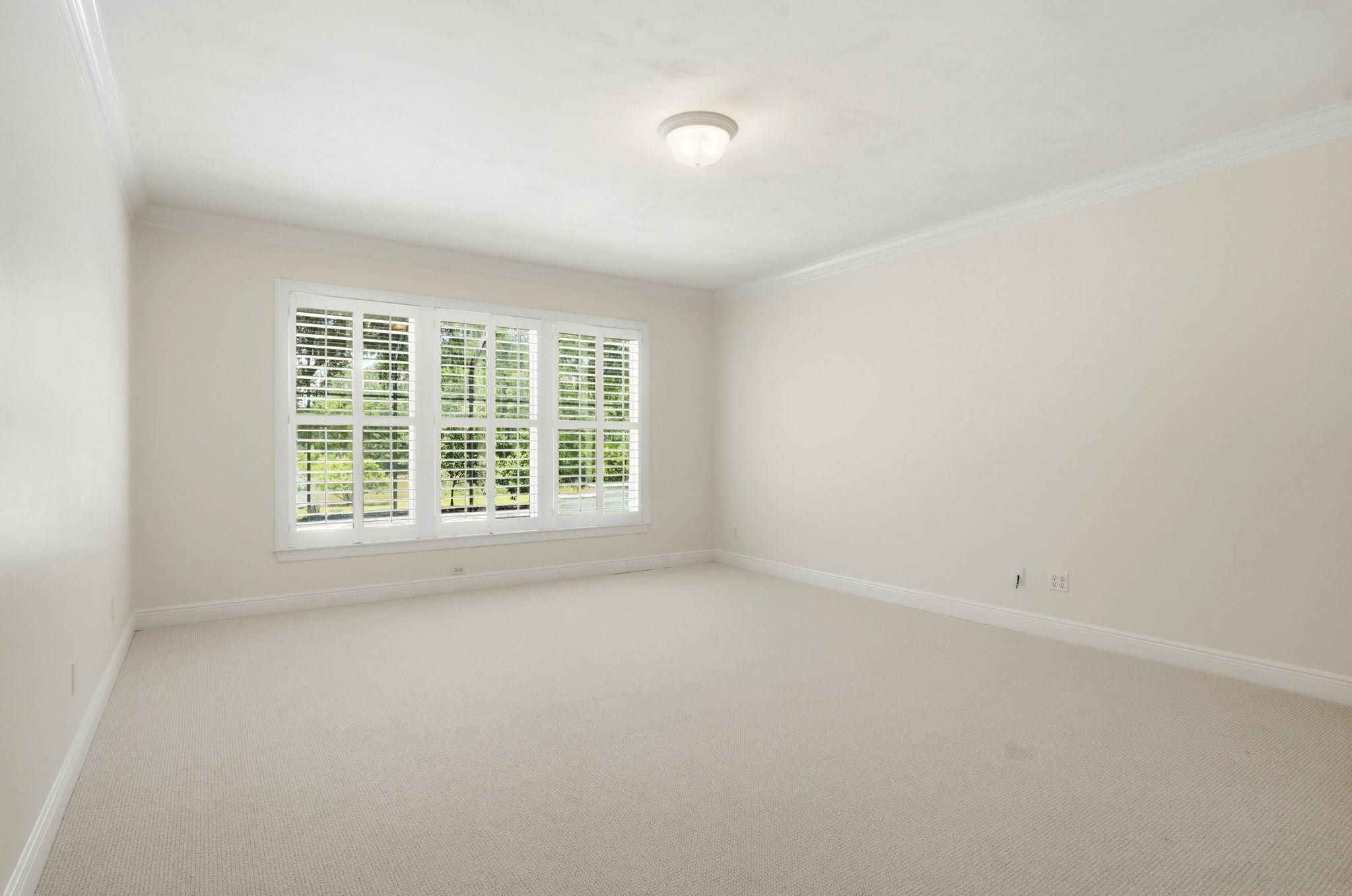 1119 BANNERMAN Road