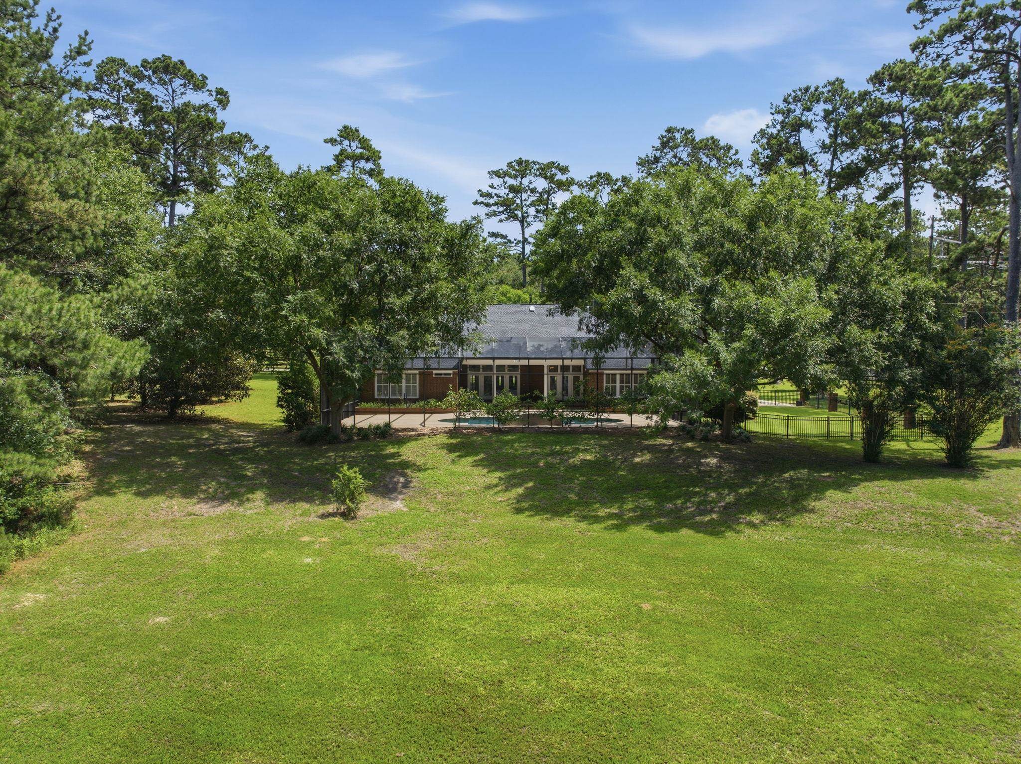 1119 BANNERMAN Road