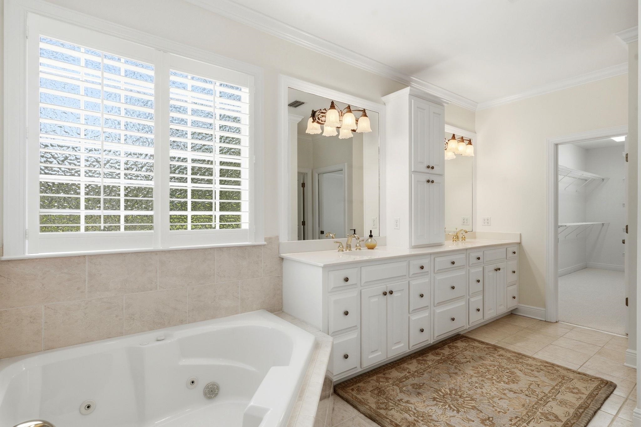 1119 BANNERMAN Road