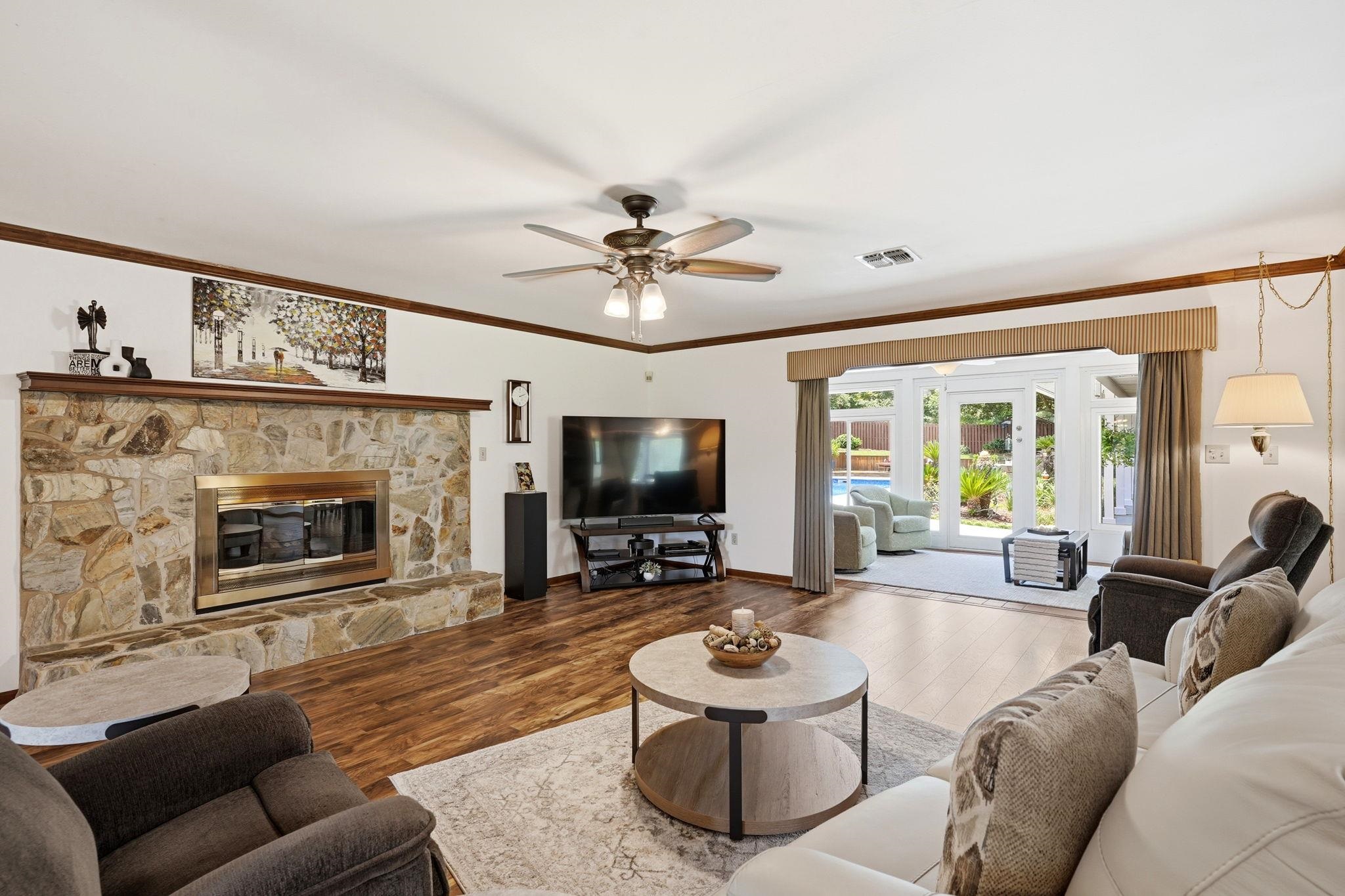 1769 VINEYARD Way