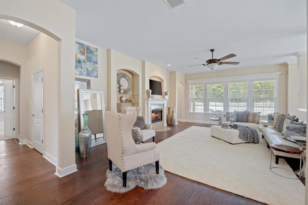 3146 DUXBURY Lane