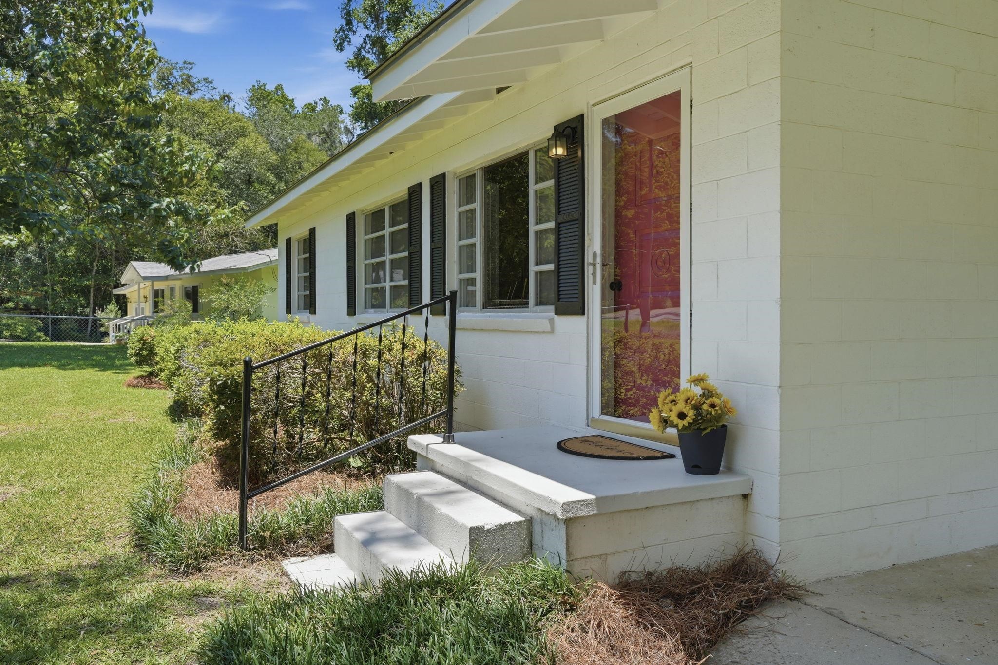 1314 Lakeside Drive
