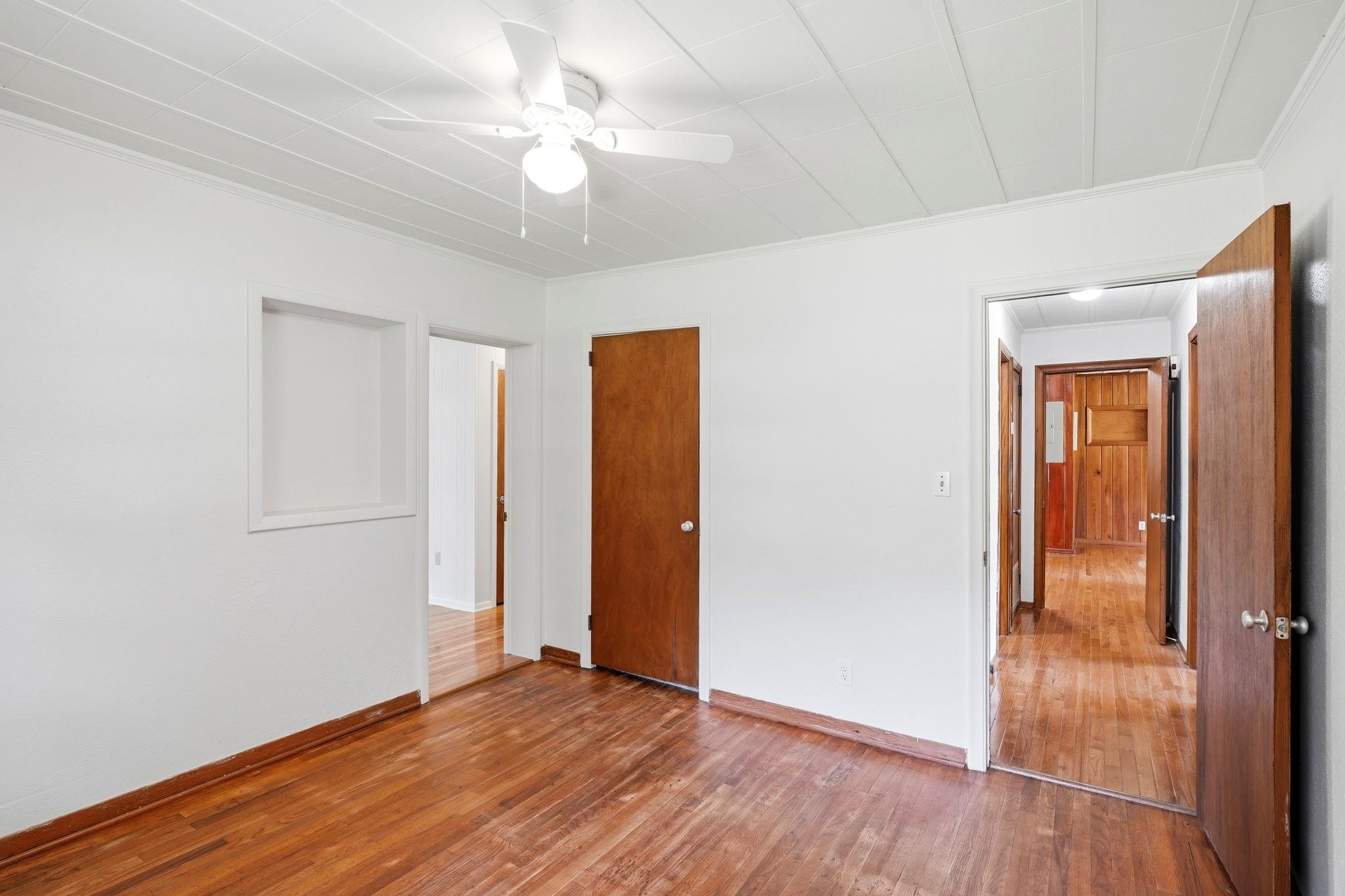 1314 Lakeside Drive