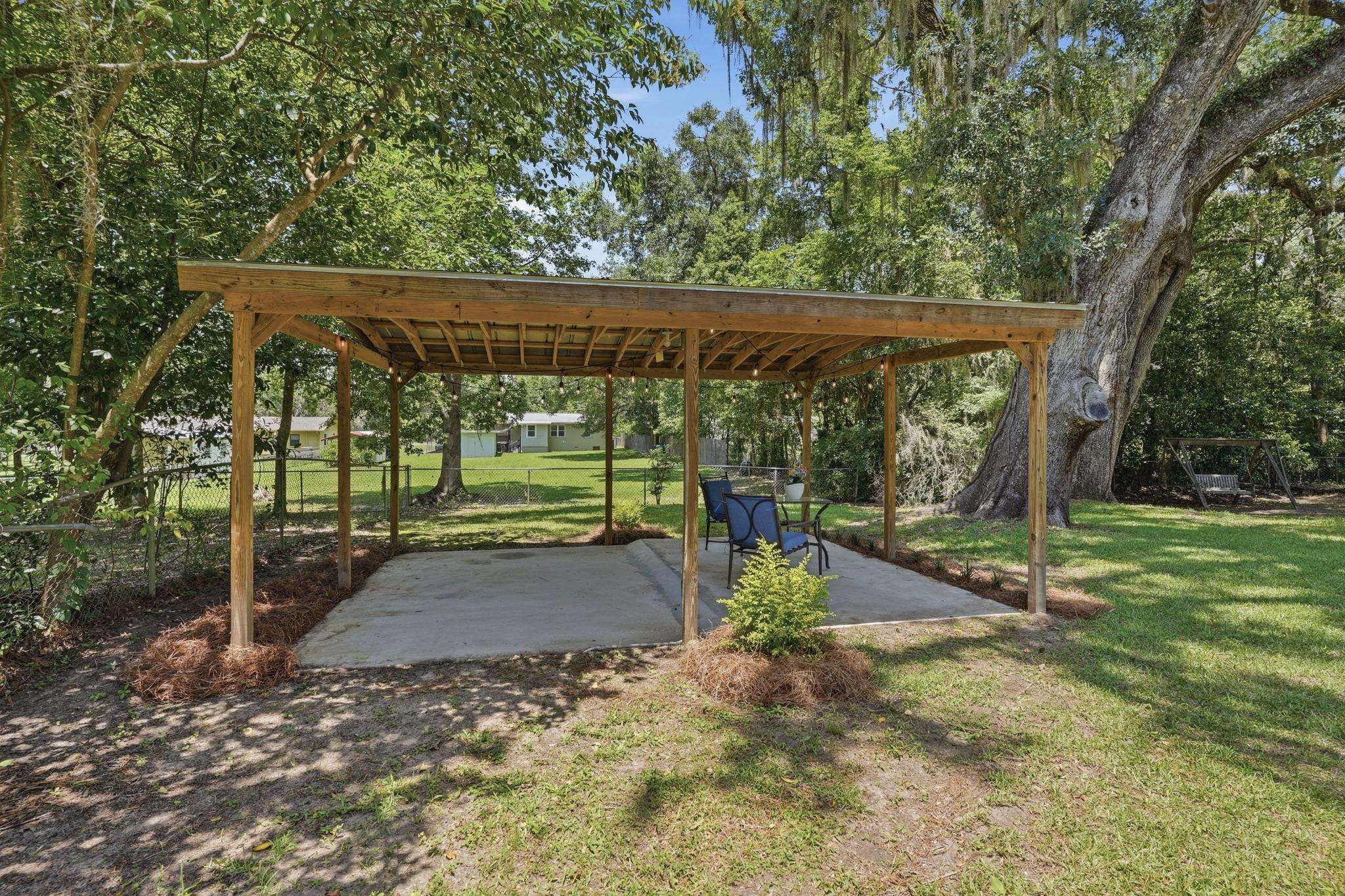 1314 Lakeside Drive