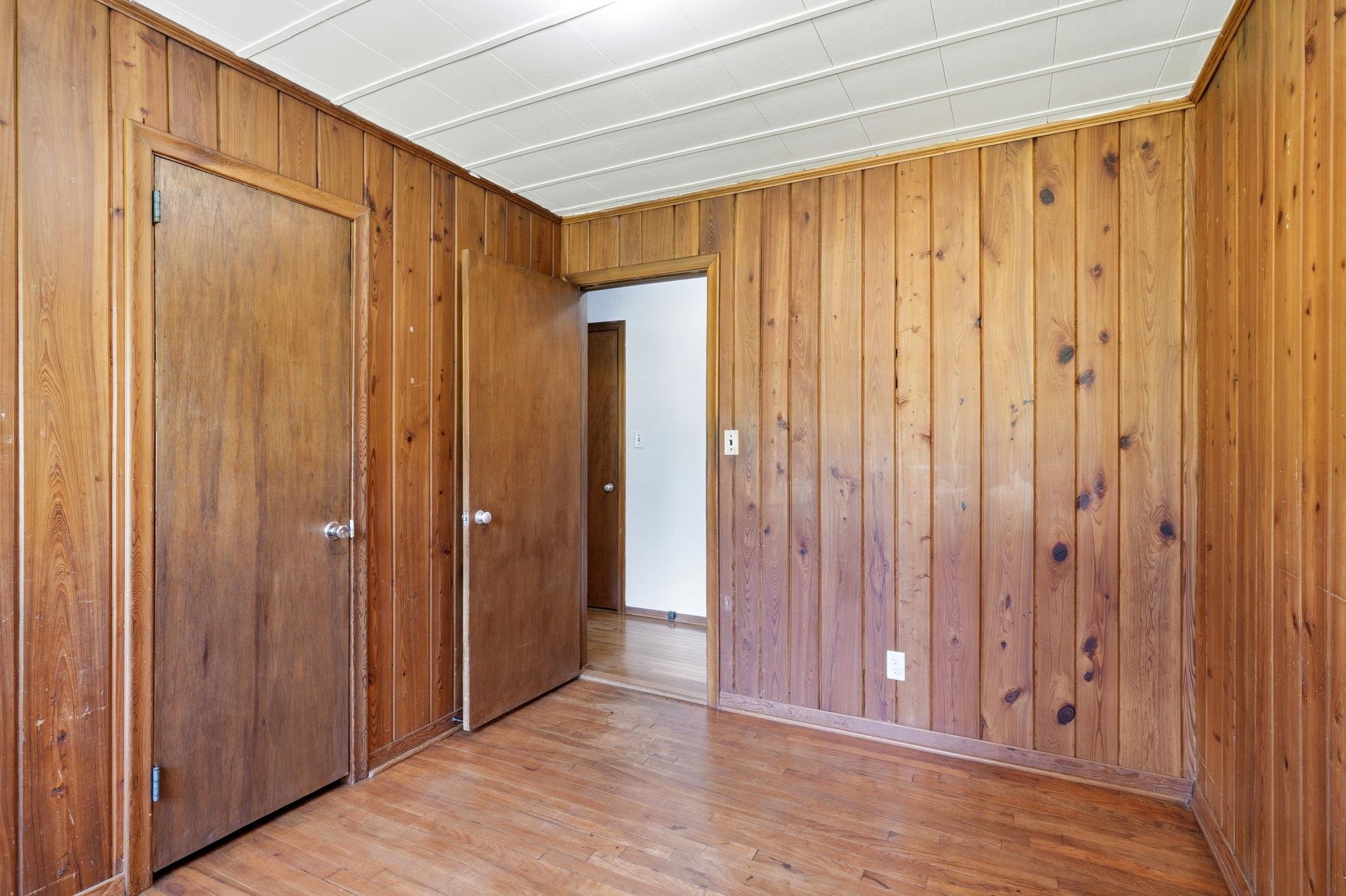 1314 Lakeside Drive