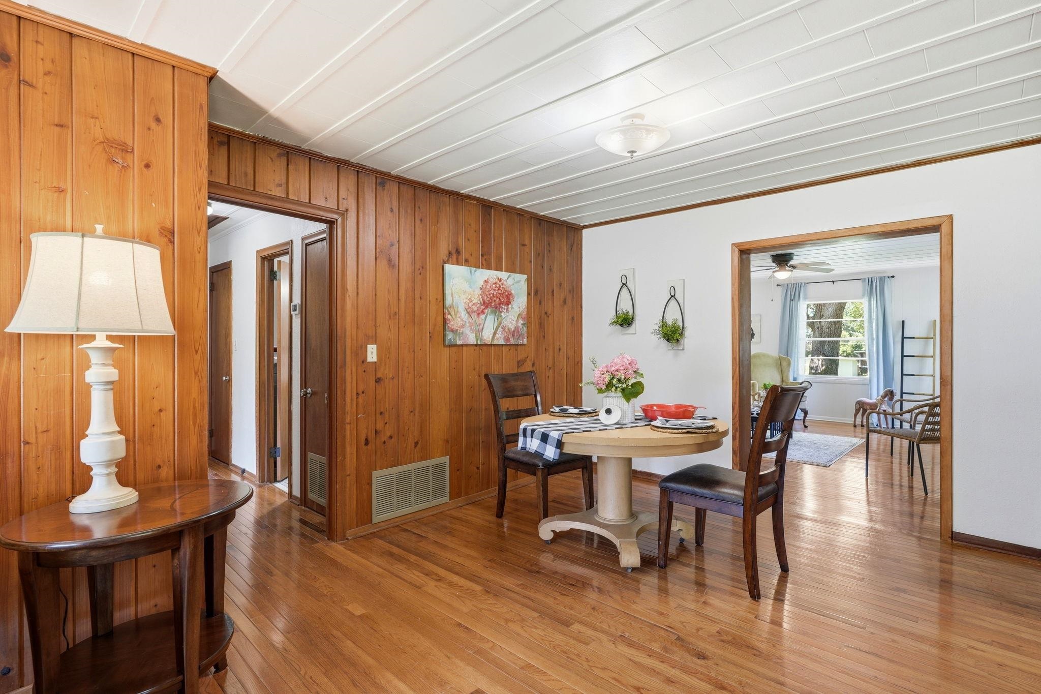 1314 Lakeside Drive