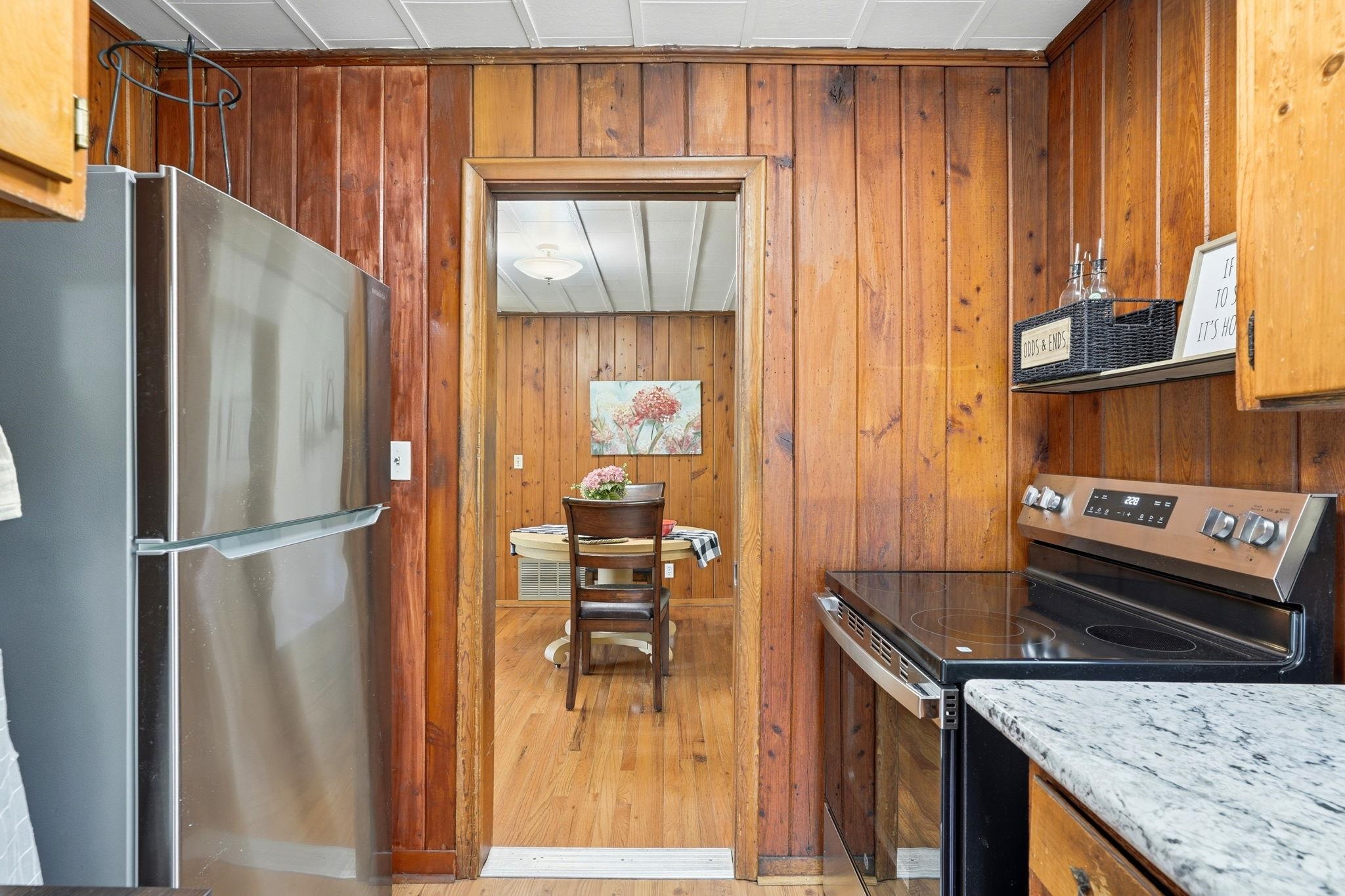 1314 Lakeside Drive