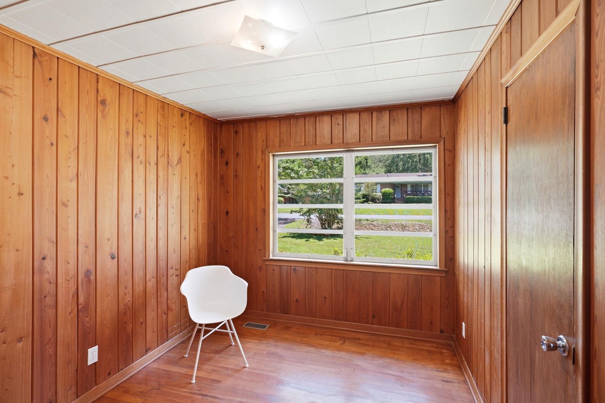 1314 Lakeside Drive