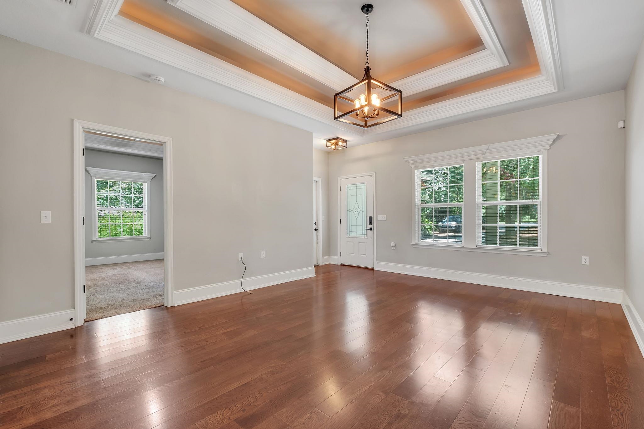 7000 QUAIL COMMON Drive