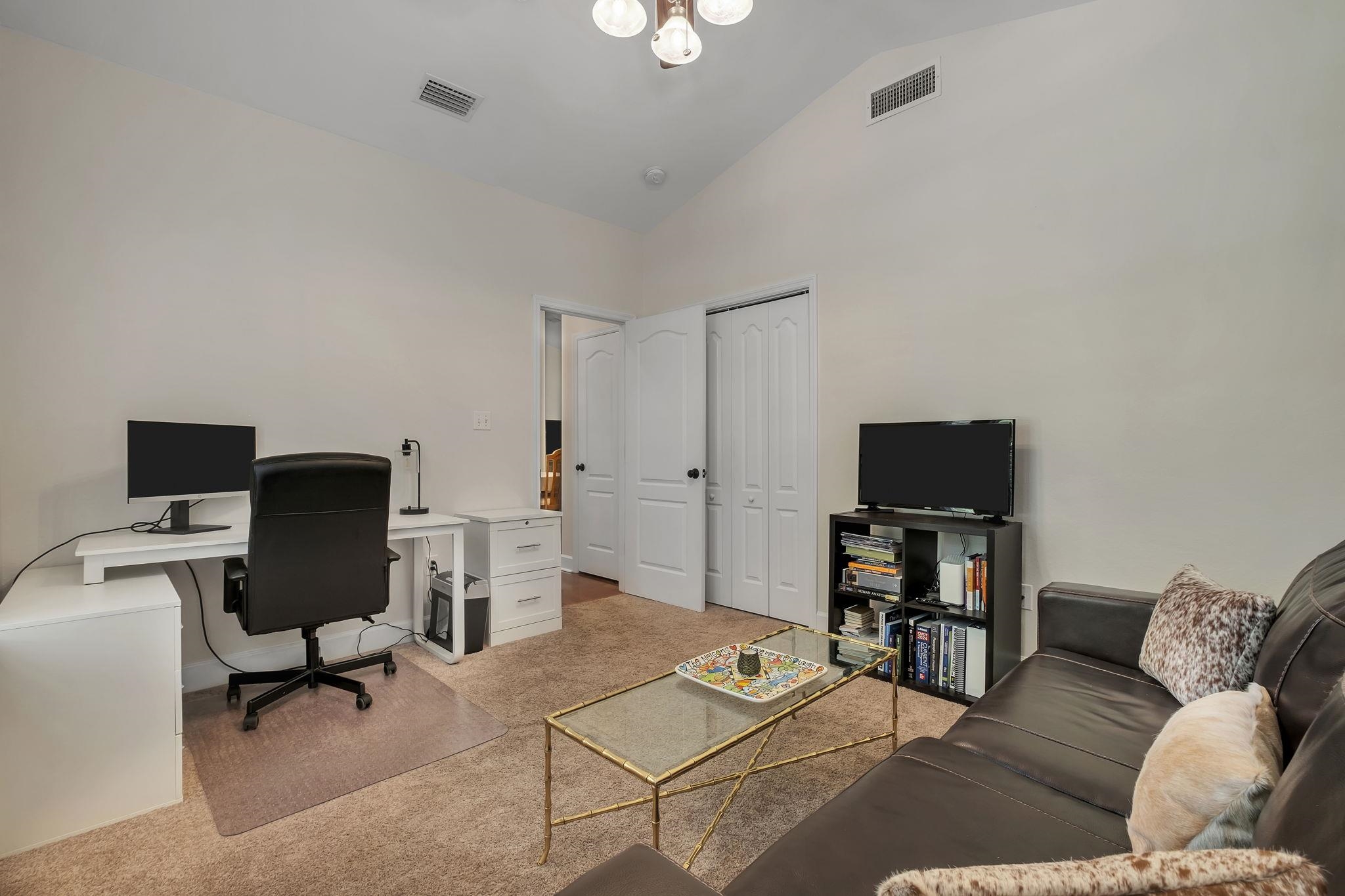 3489 Cedarwood Trail