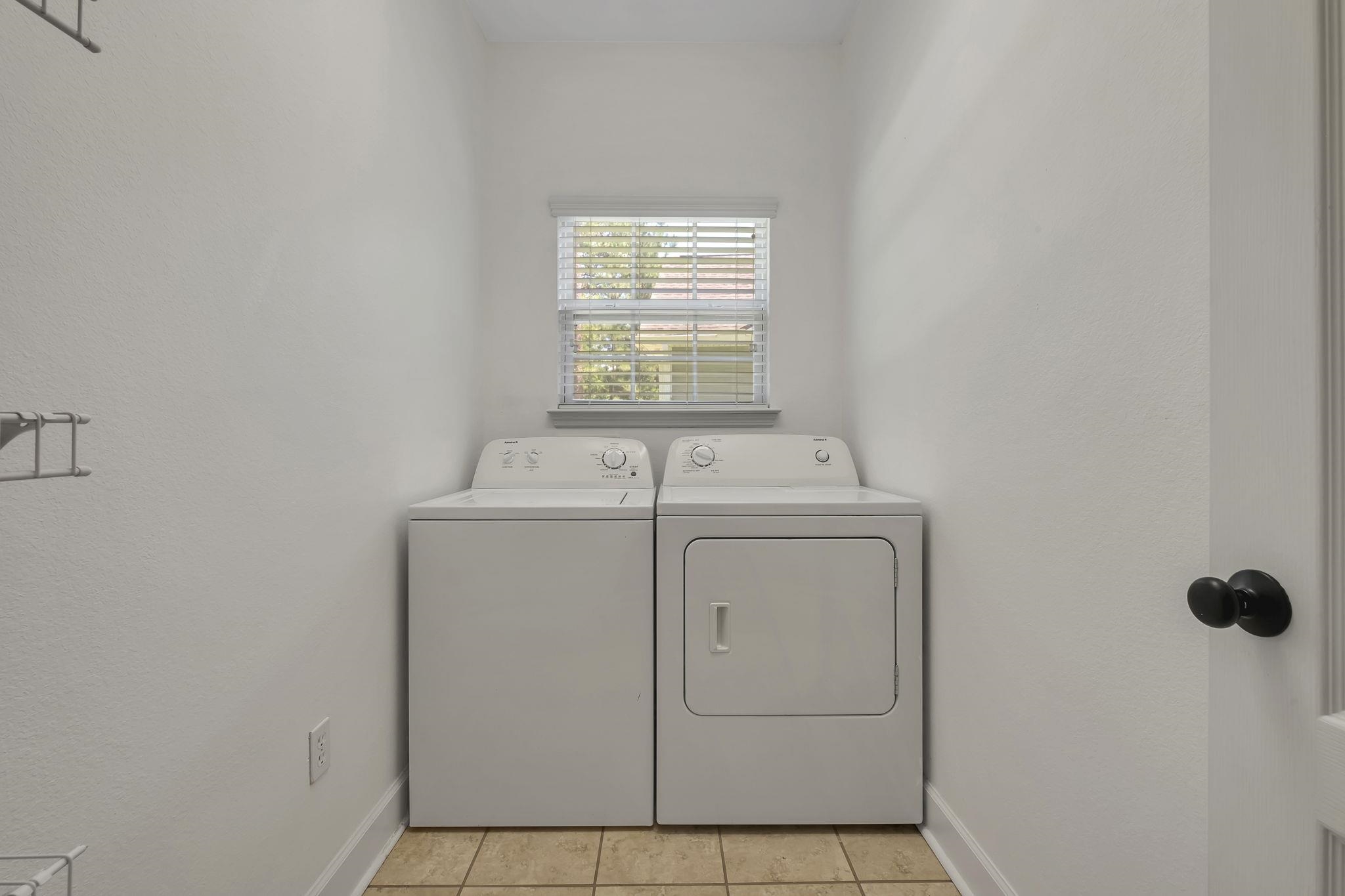 3489 Cedarwood Trail