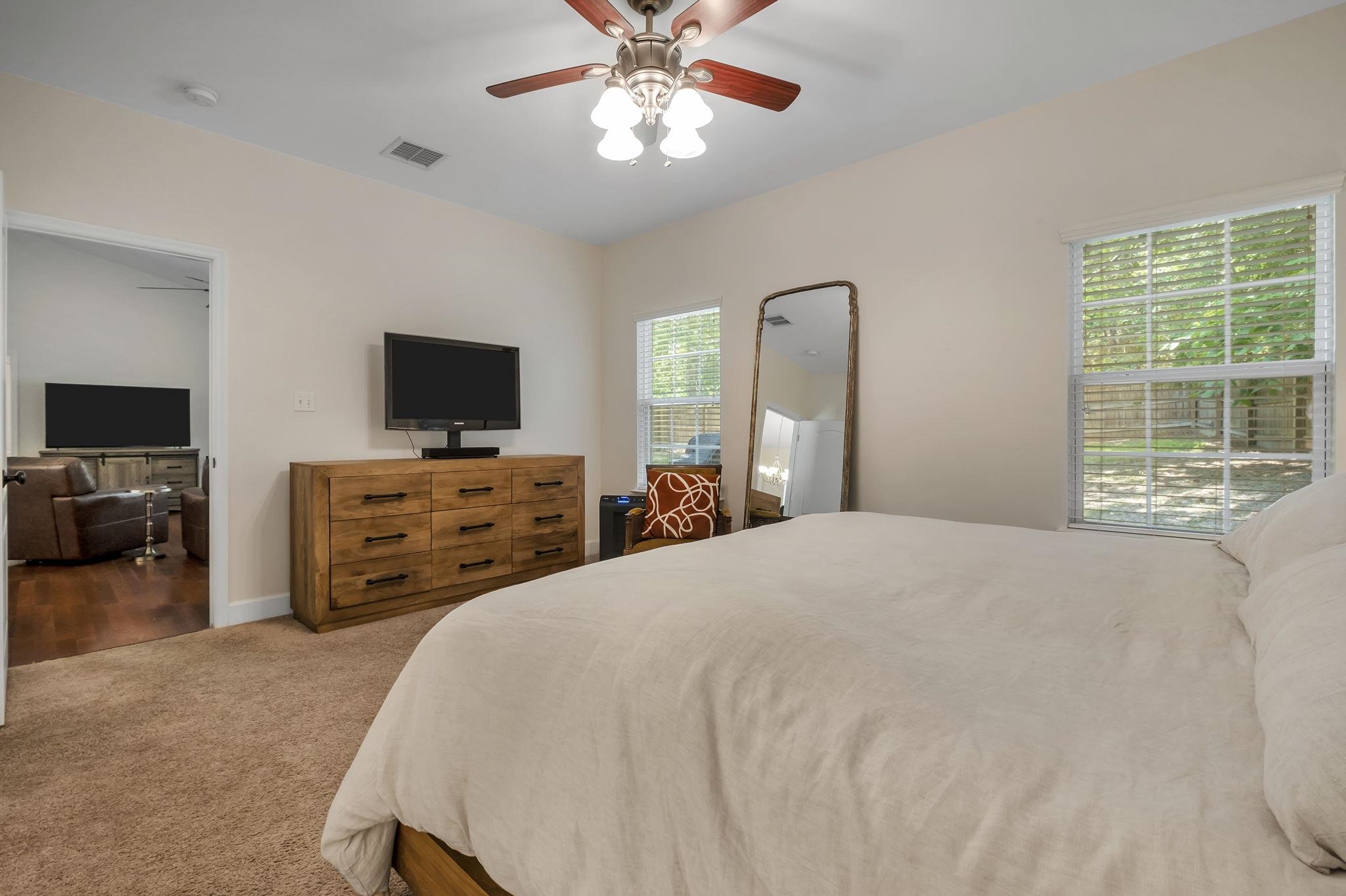 3489 Cedarwood Trail