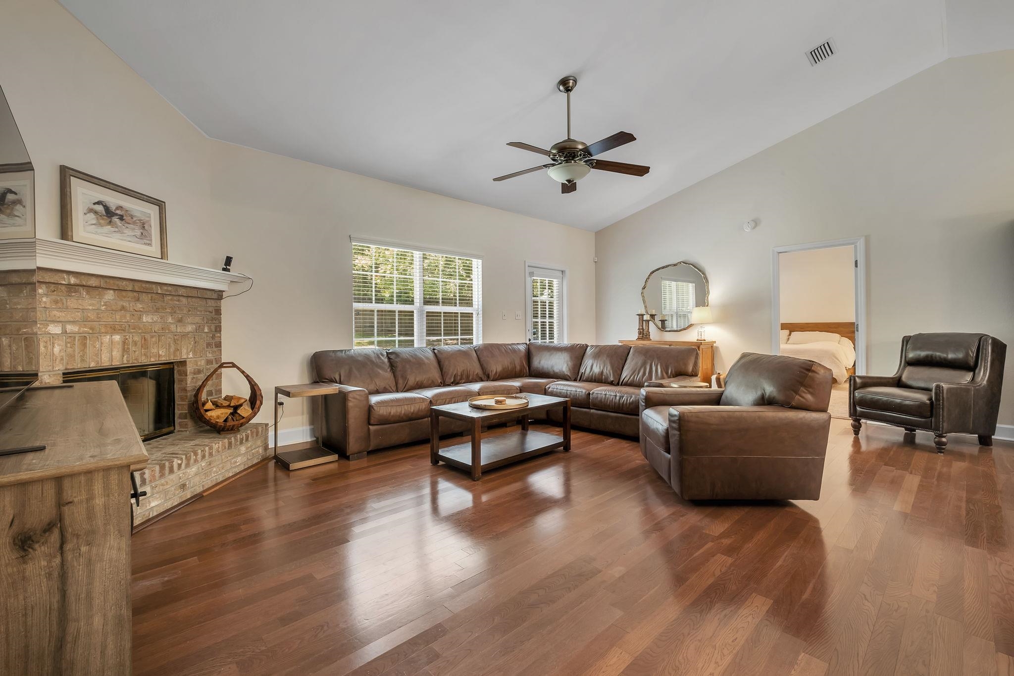 3489 Cedarwood Trail