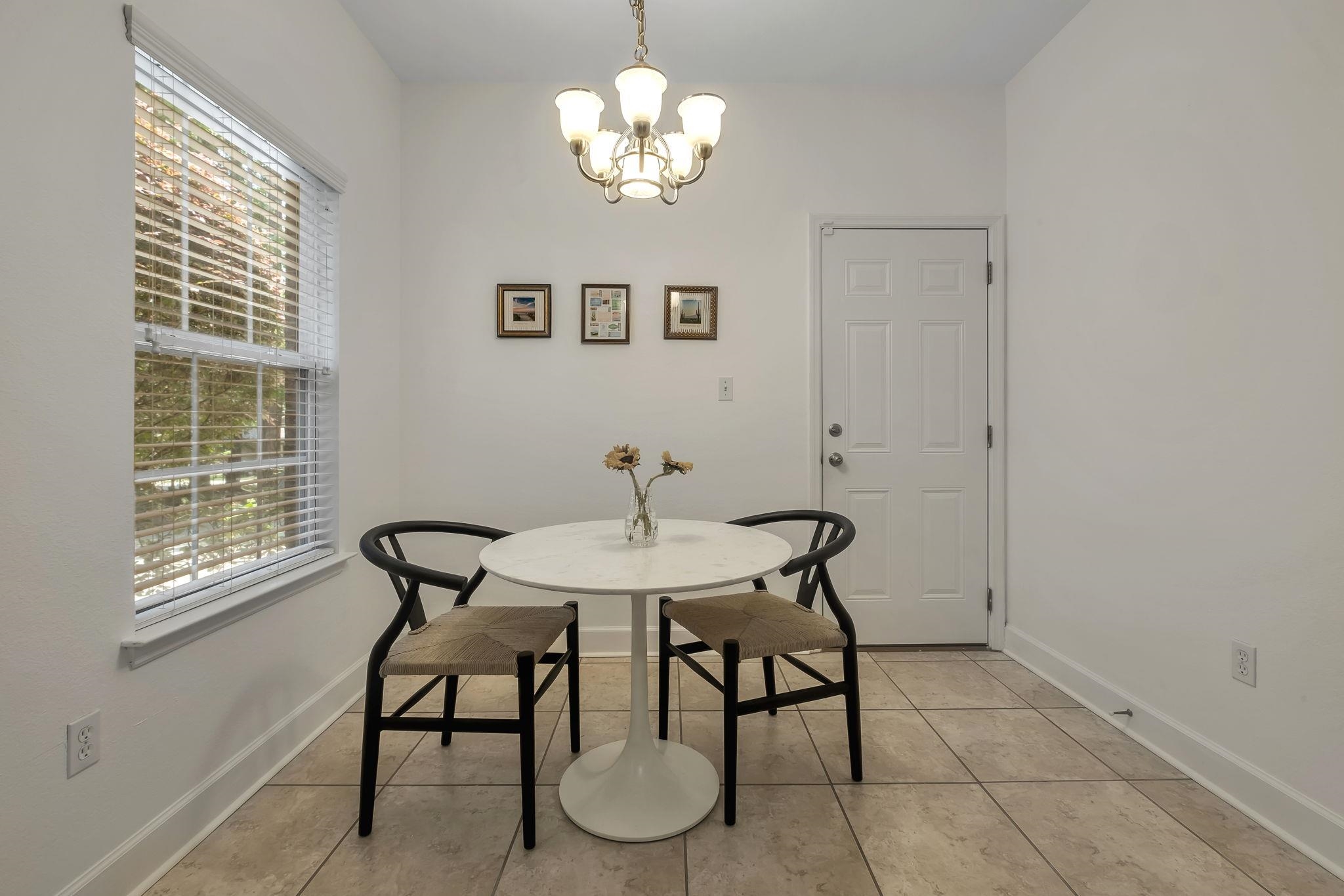 3489 Cedarwood Trail