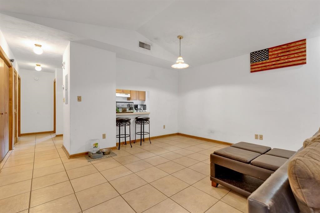 3085 Manison Lane