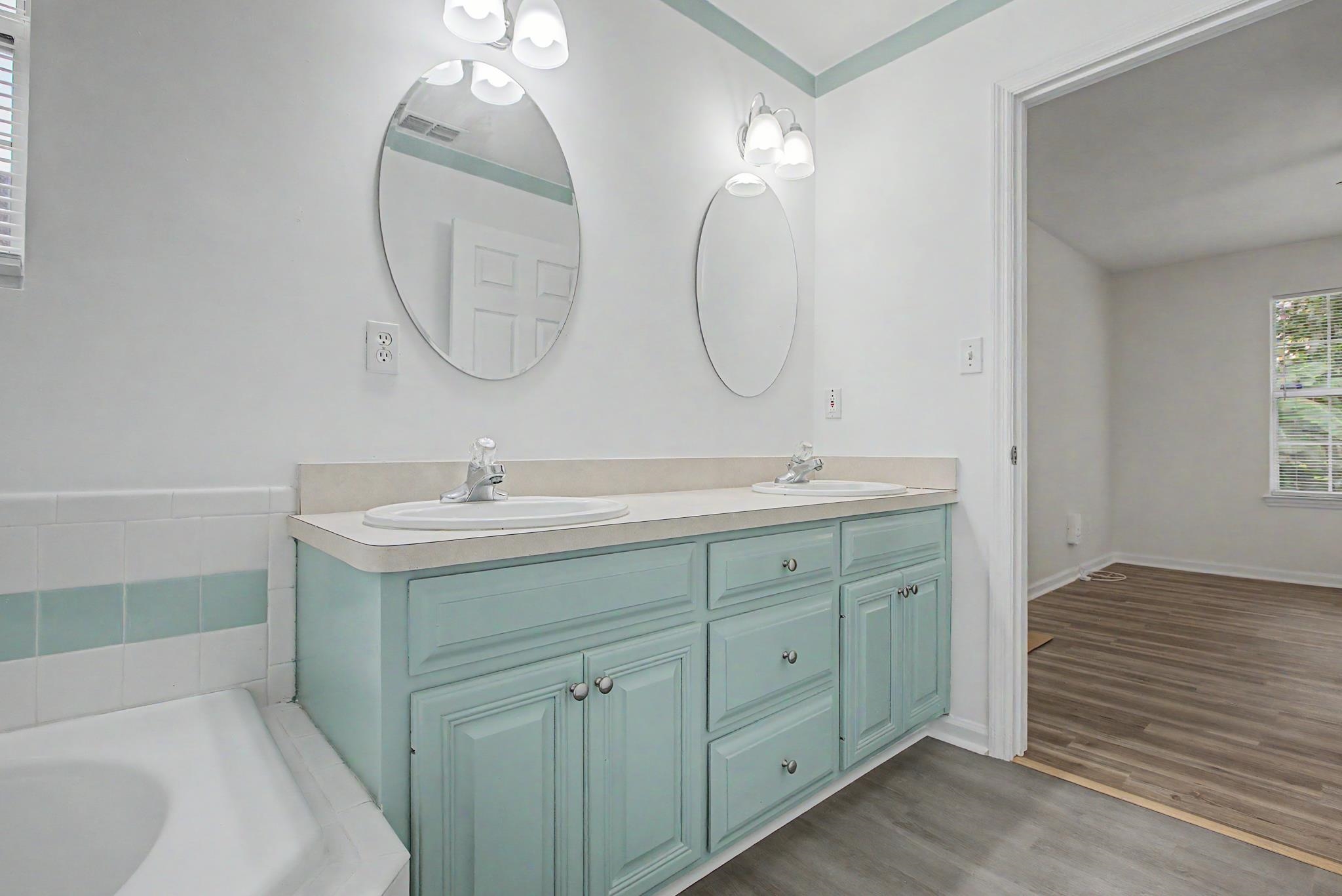 4401 Cool Emerald Drive