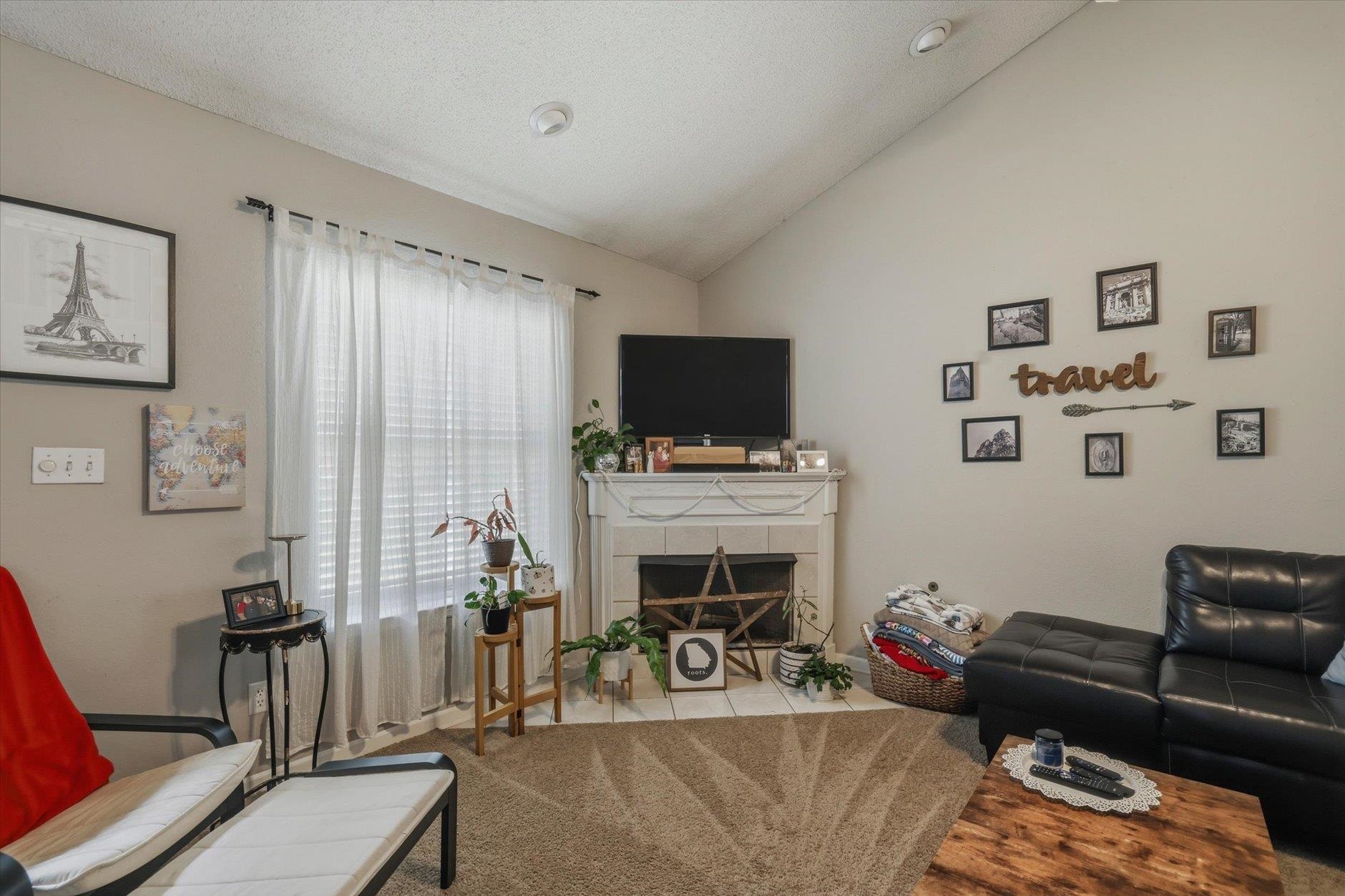 2485 Needle Palm Way