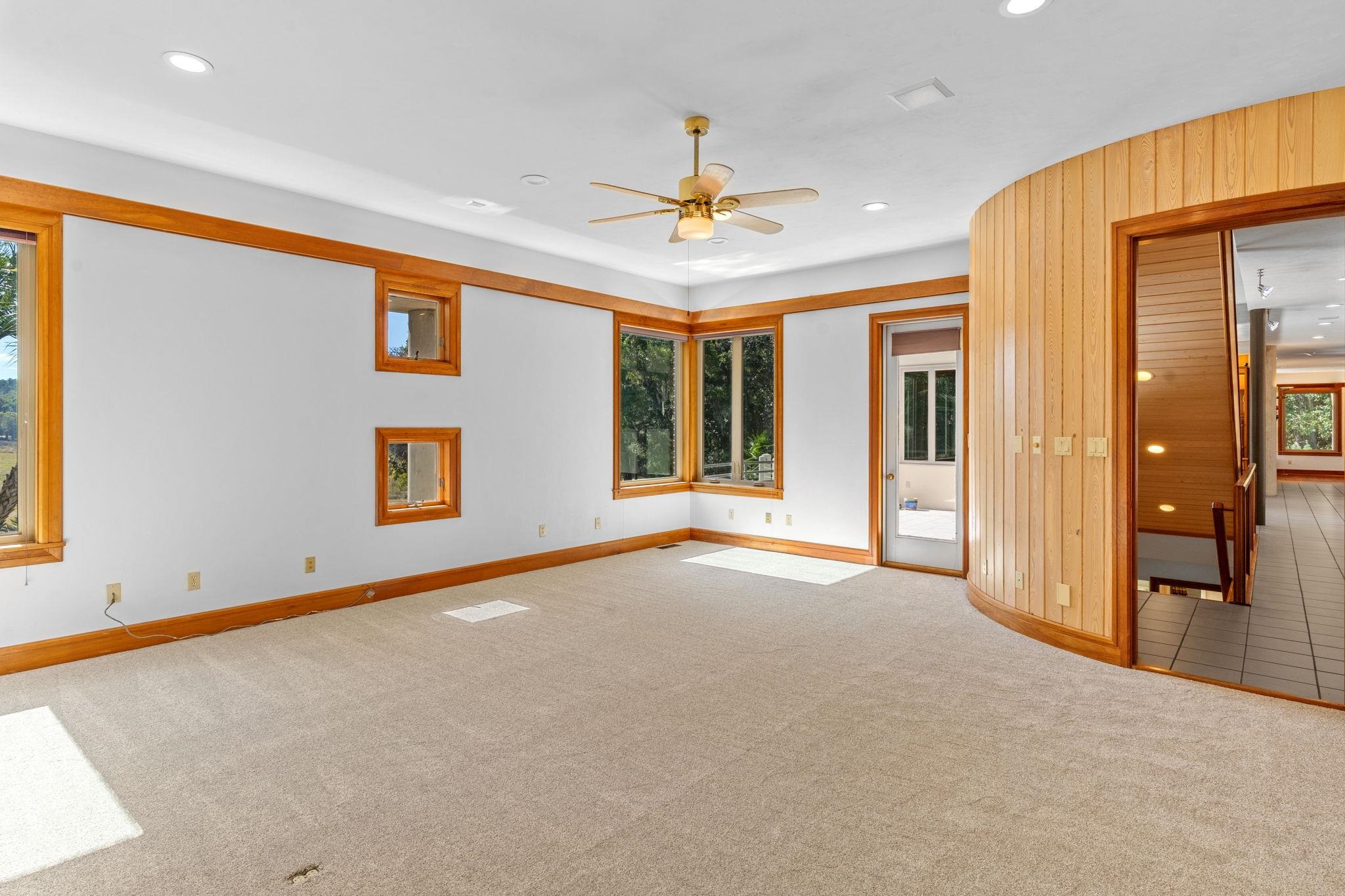 767 RHODEN COVE