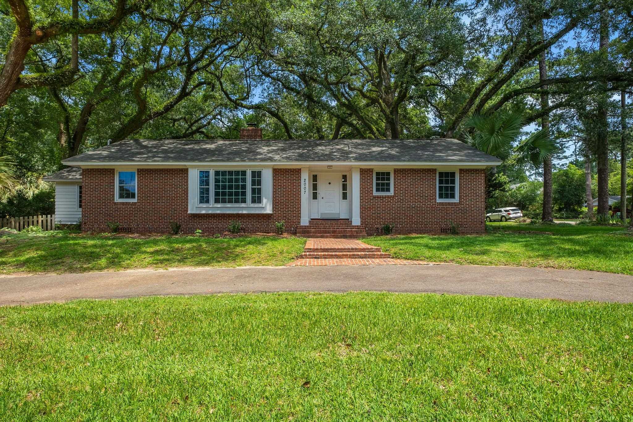 2007 Lee Avenue