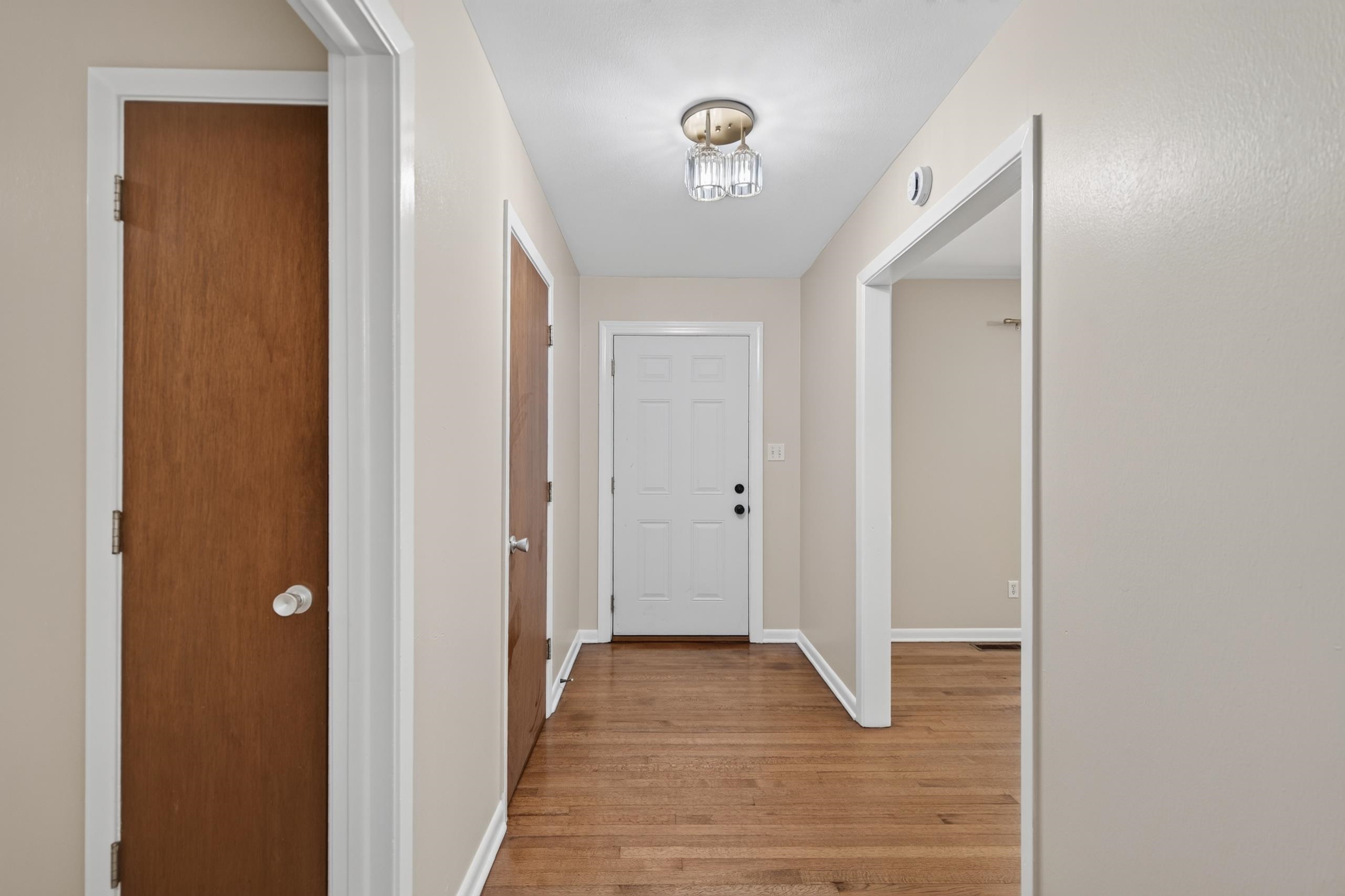 2515 Hastings Dr