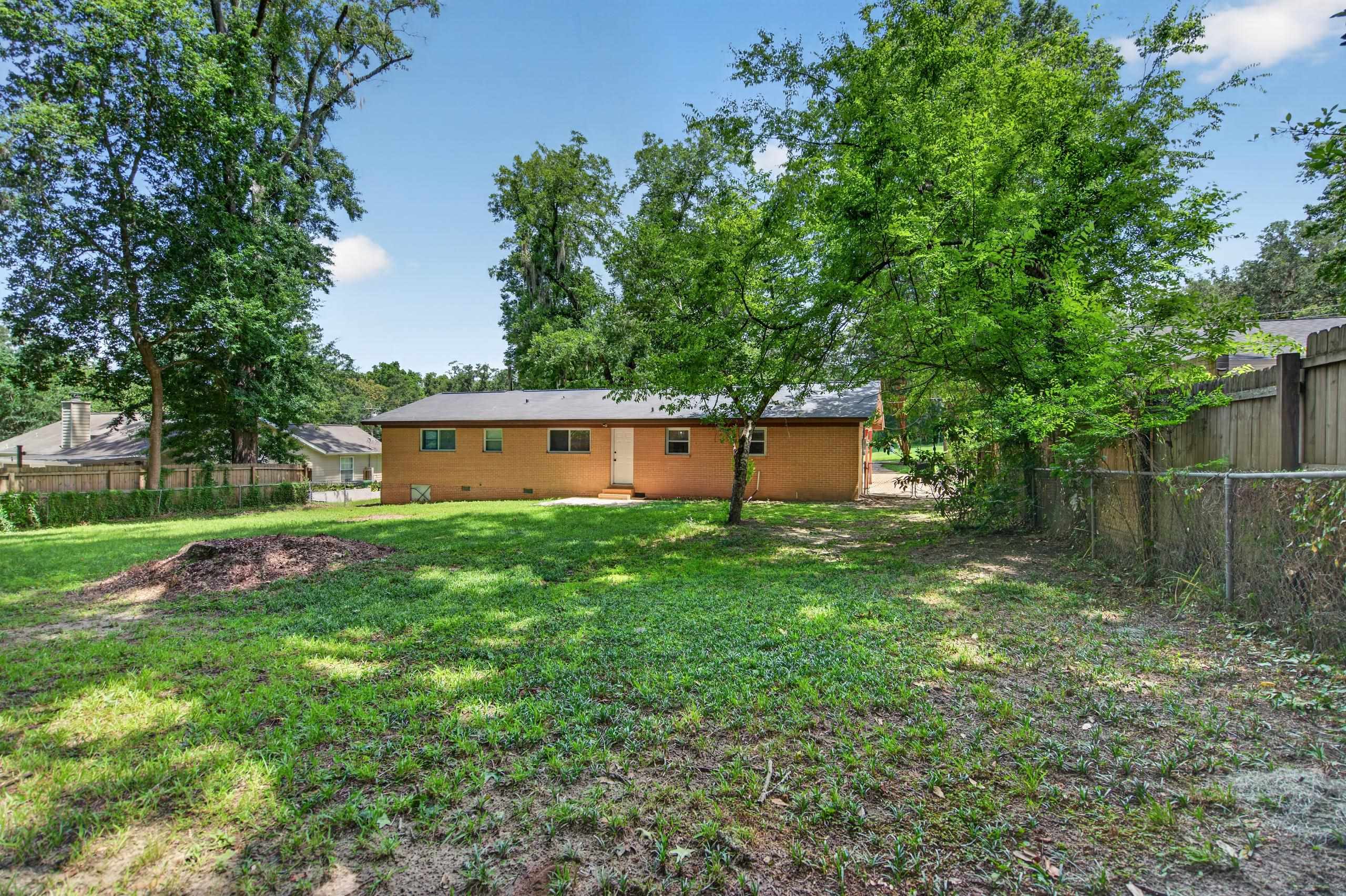 2515 Hastings Dr