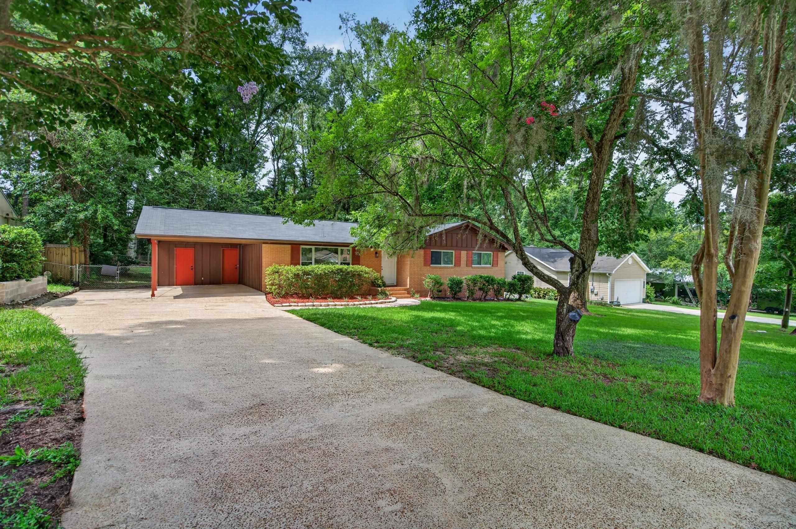 2515 Hastings Dr