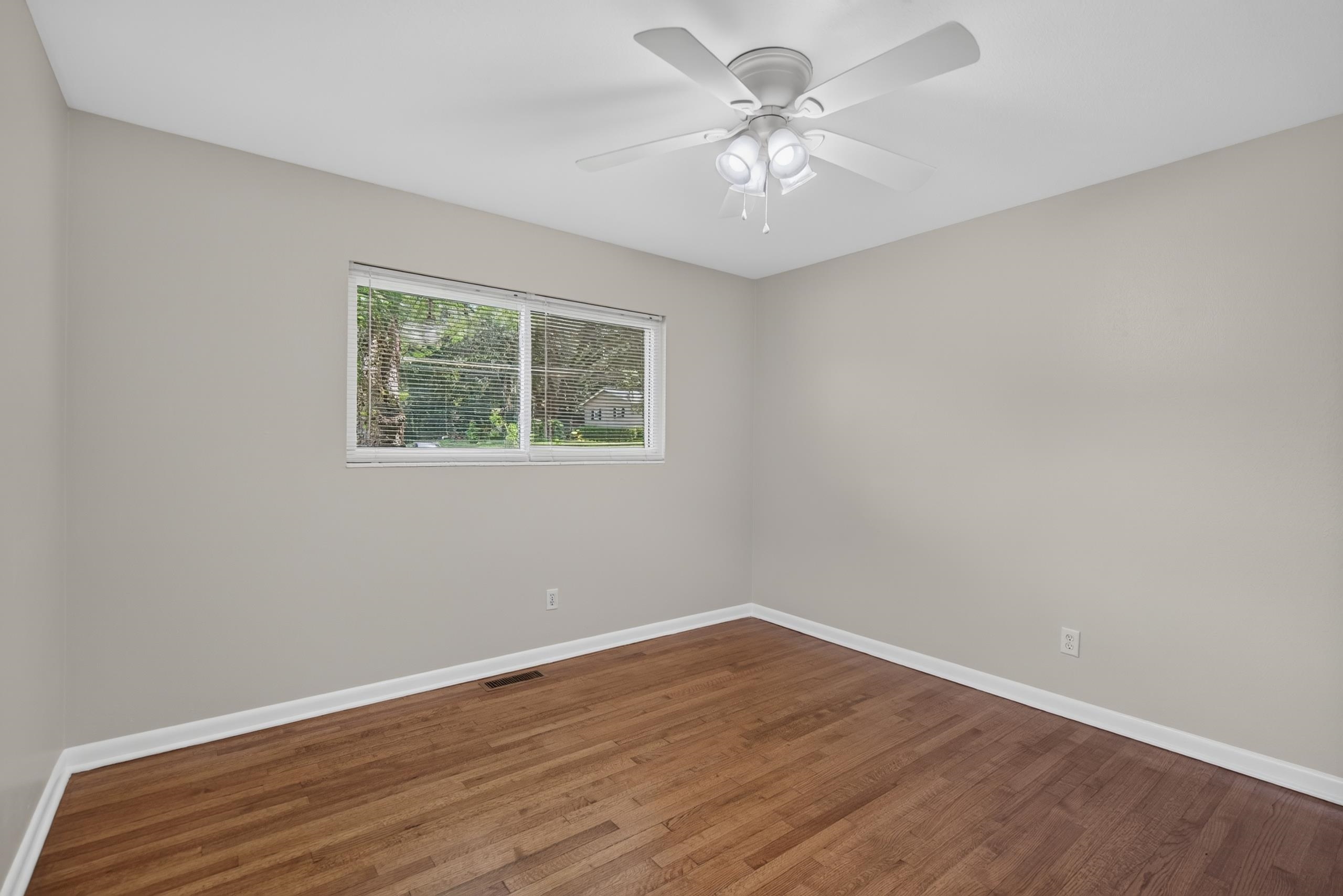 2515 Hastings Dr