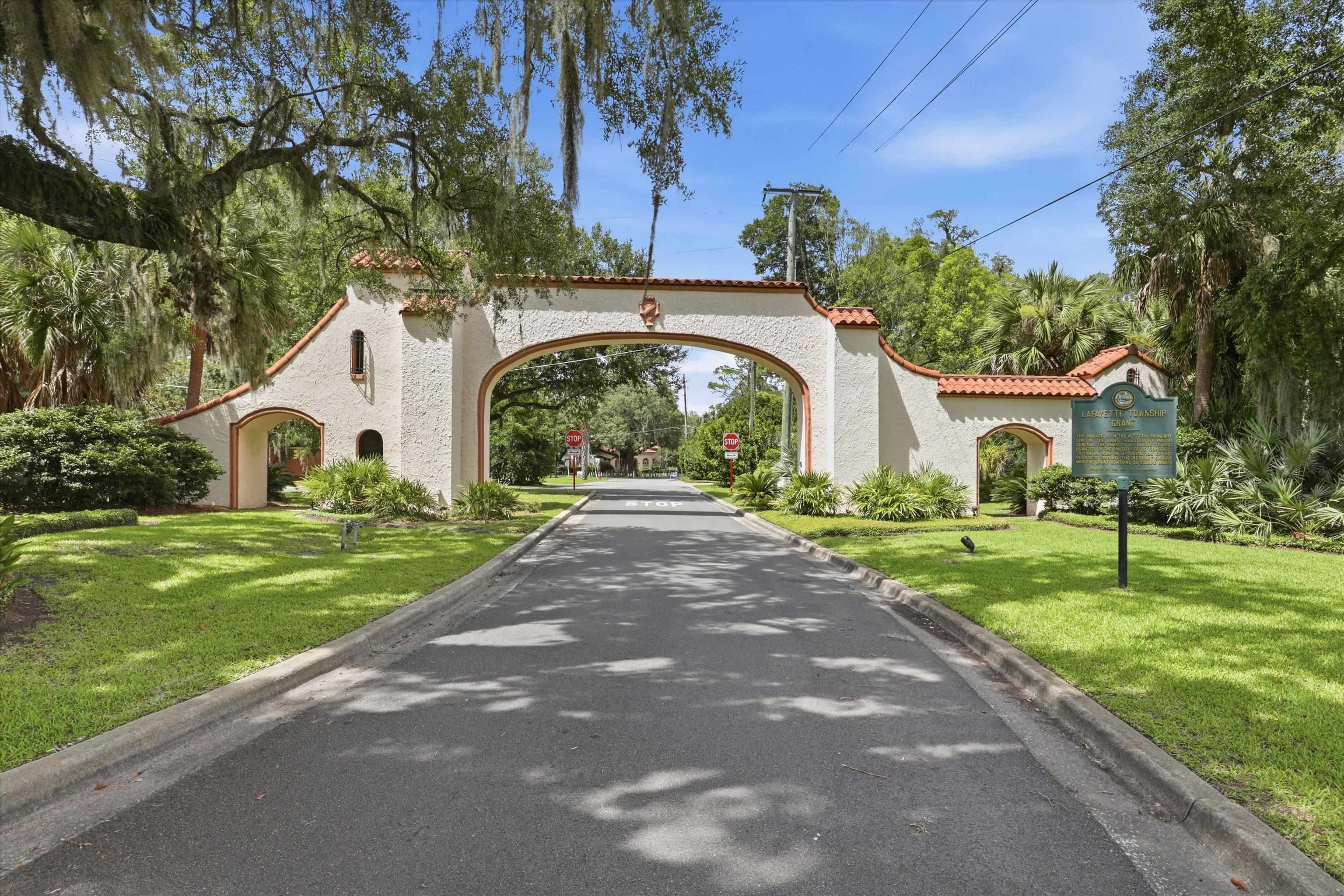 1575 Cristobal Drive
