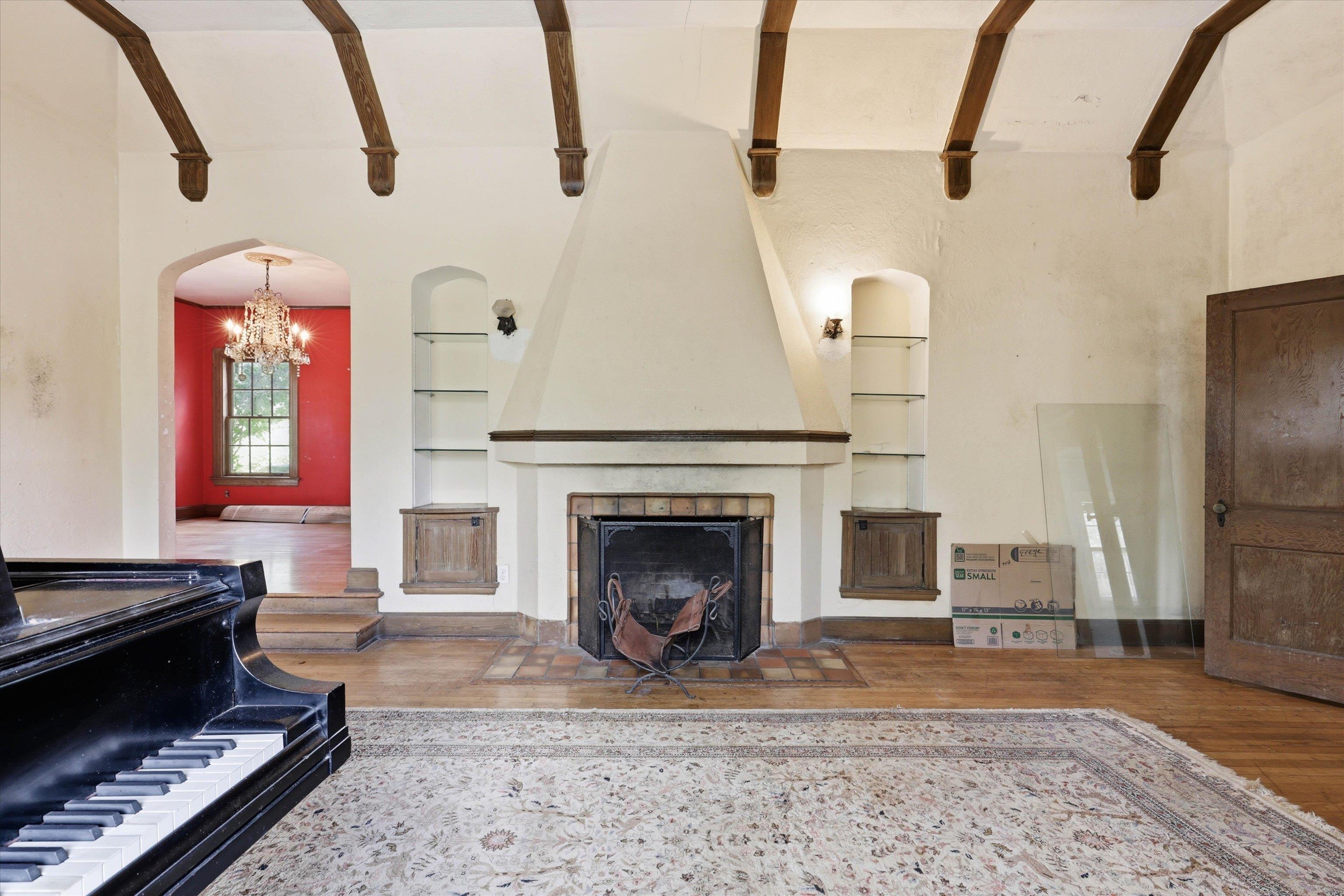 1575 Cristobal Drive