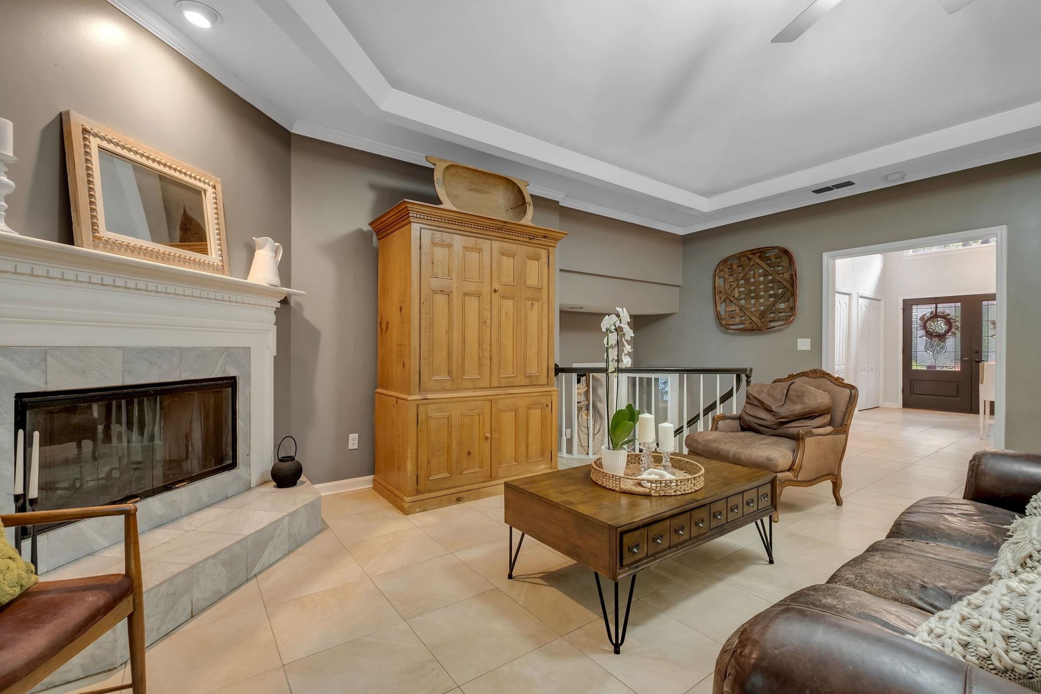 3332 CHARLESTON Road