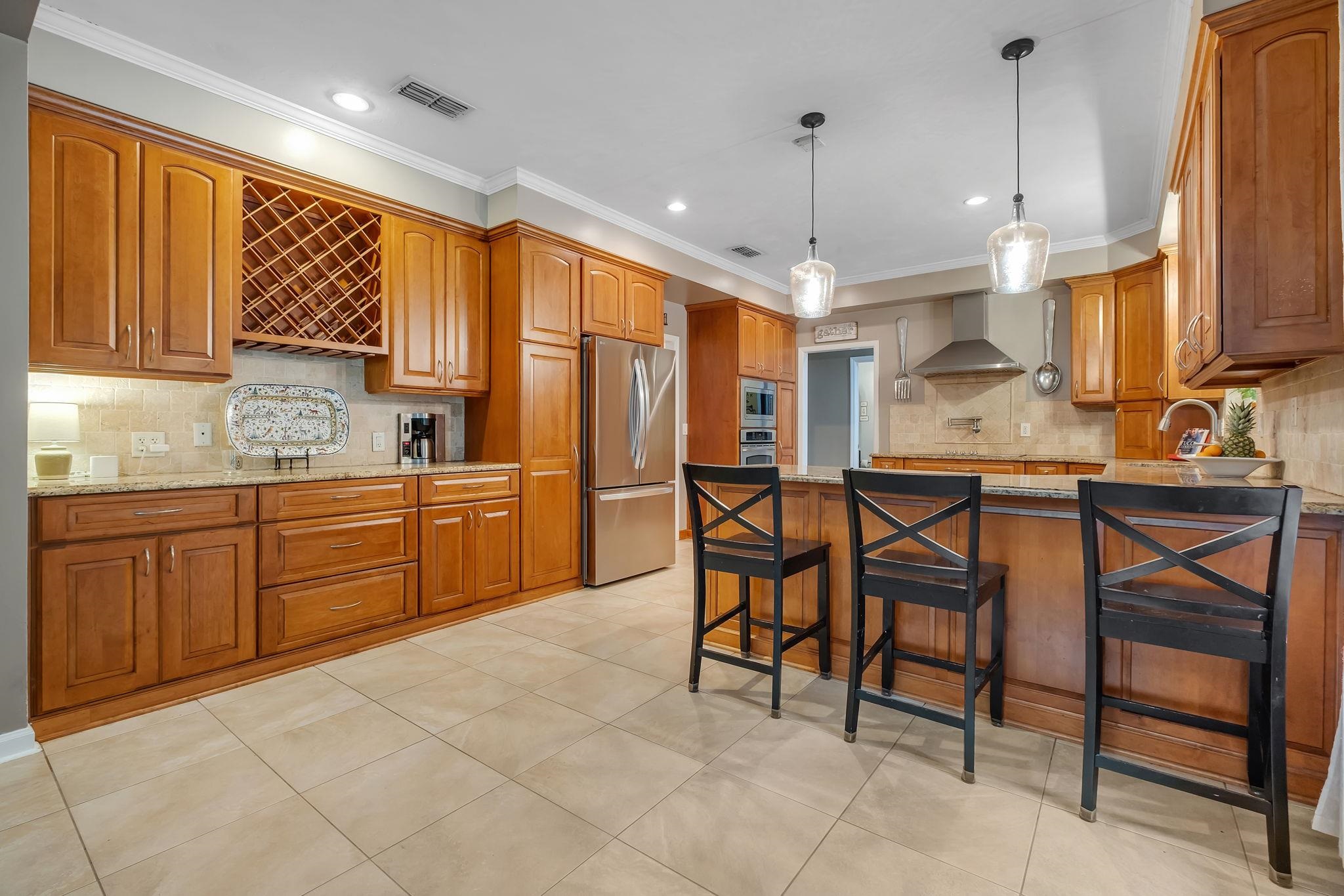 3332 CHARLESTON Road