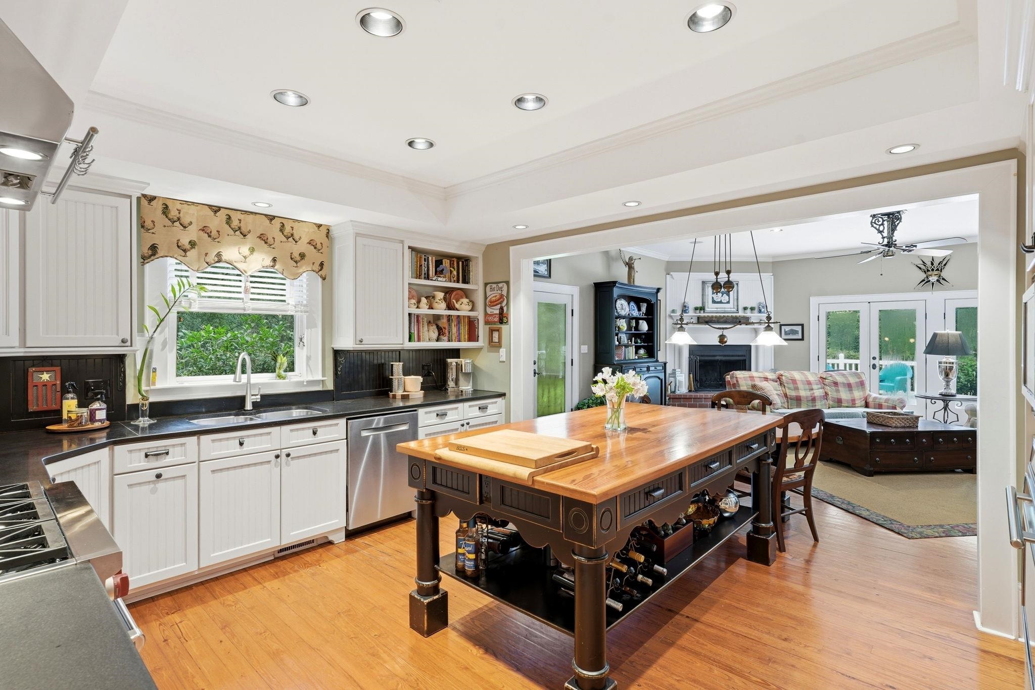 2414 Radford Farm Road