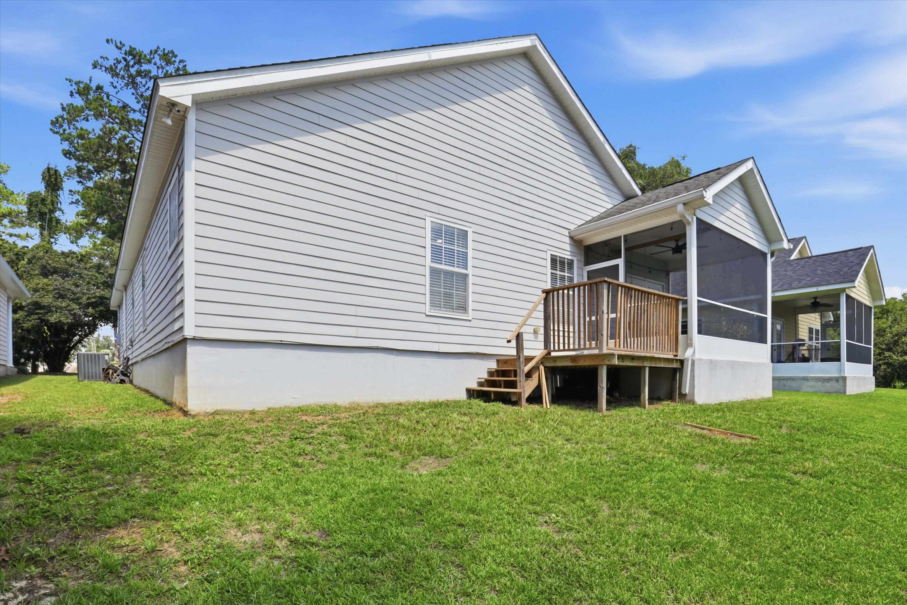 301 NE 5Th Street