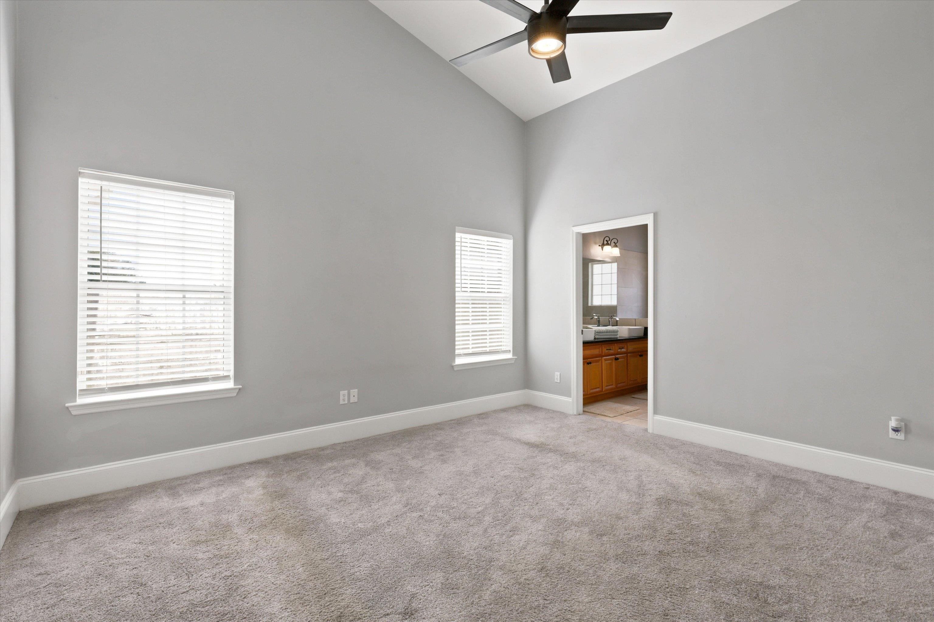 301 NE 5Th Street