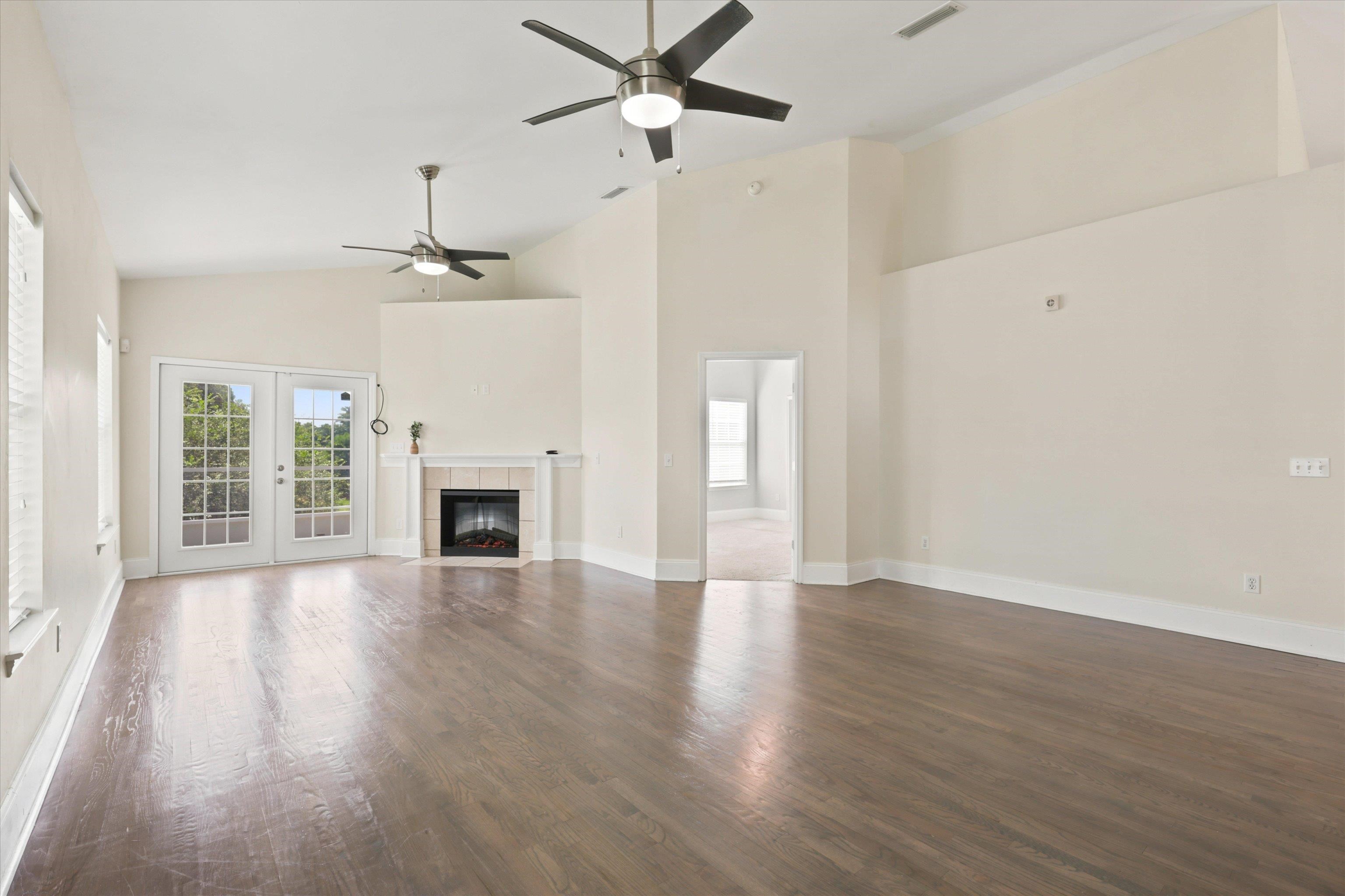 301 NE 5Th Street