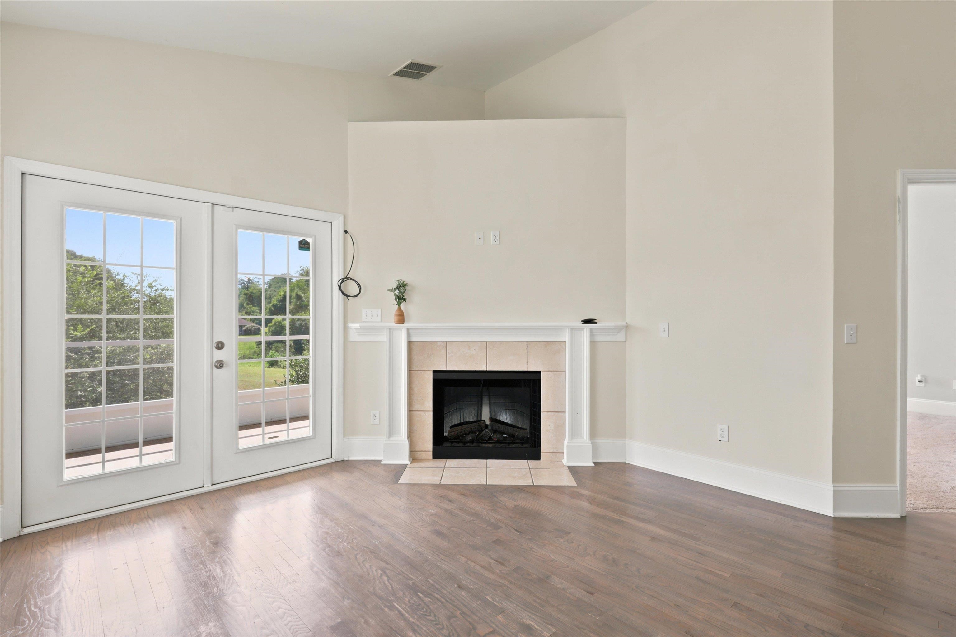 301 NE 5Th Street