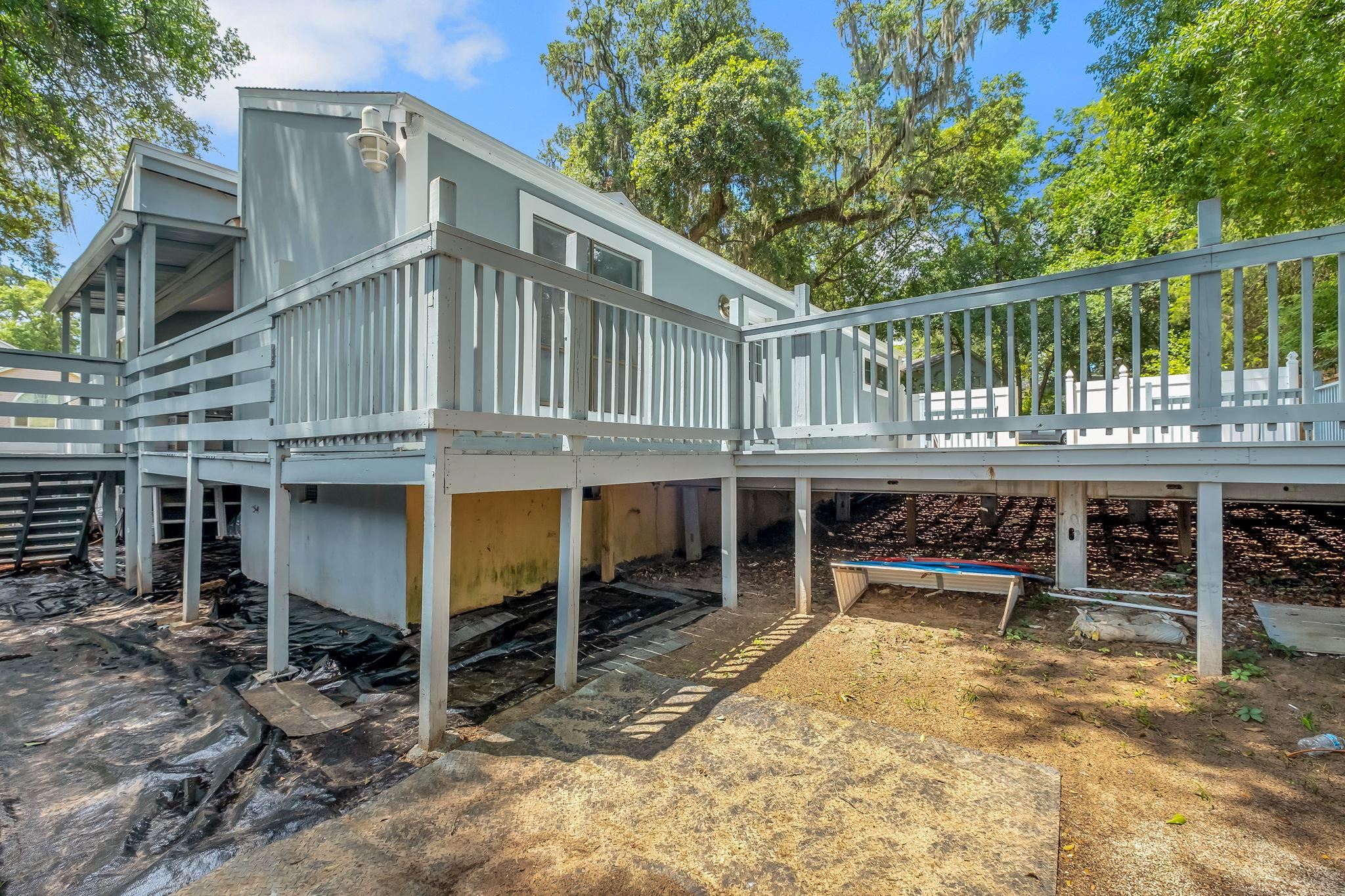 1913 BUCKWOOD Drive