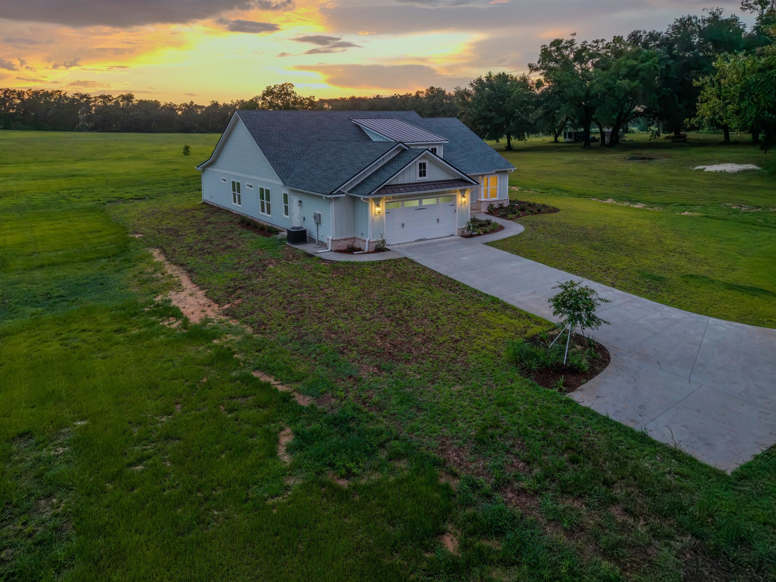 3998 W W Kelley Road
