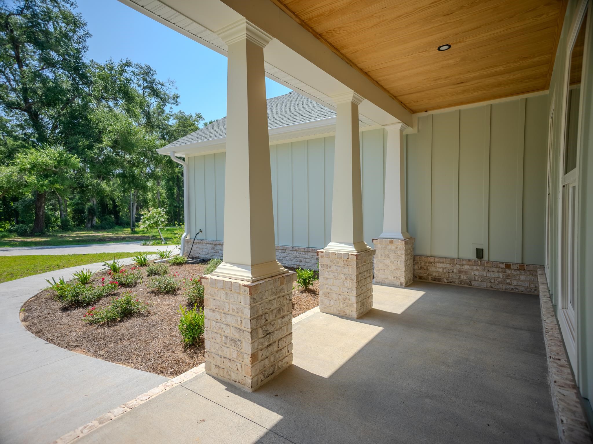 3998 W W Kelley Road