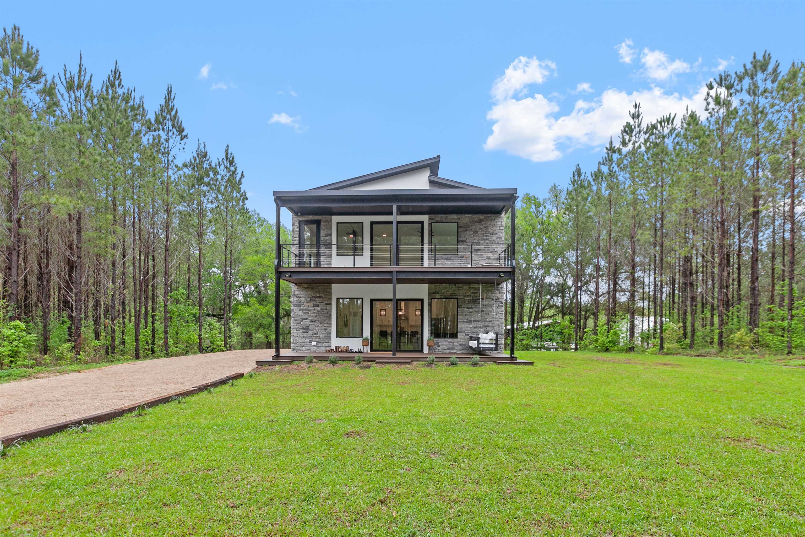 10080 Mahan Drive