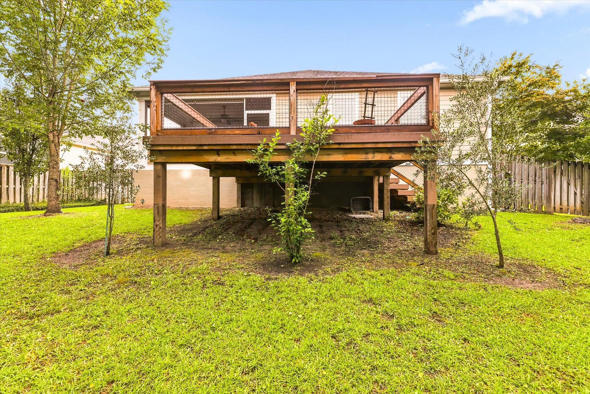 5625 Ringold Lane